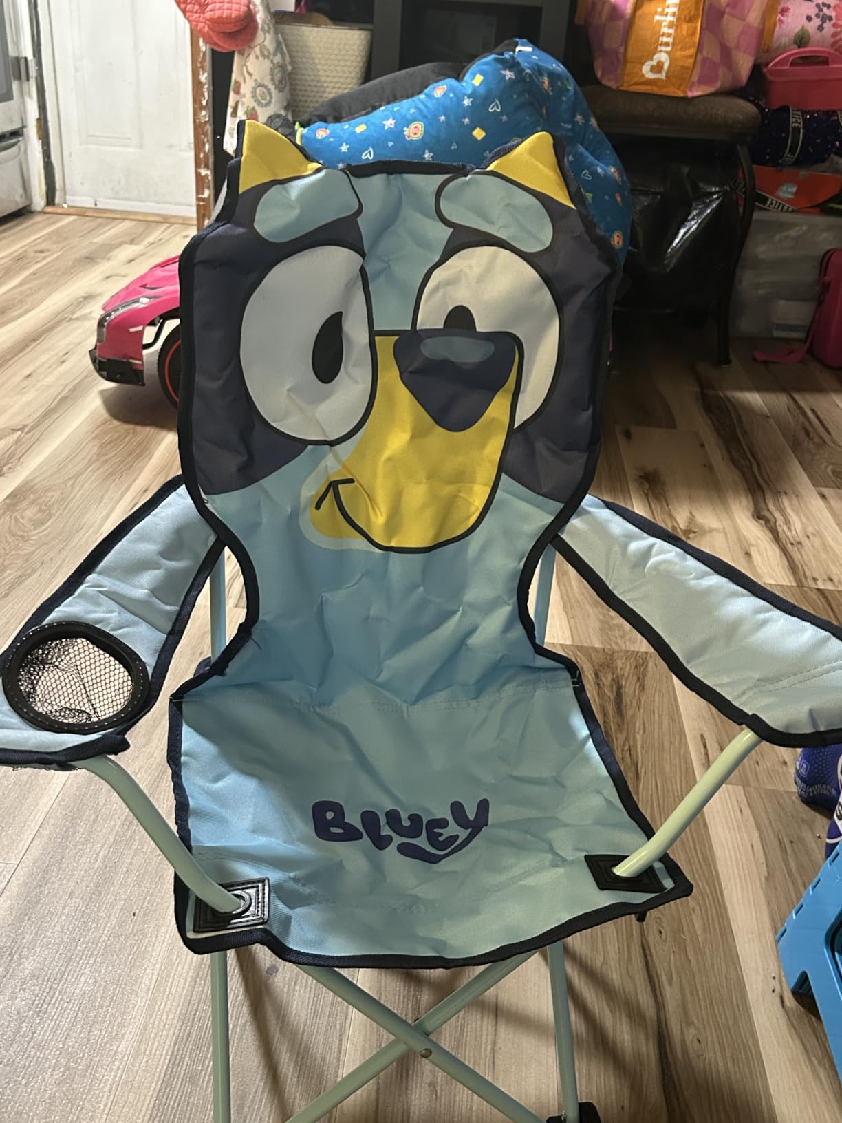 Bluey Kids Folding Camping Chair with Cup Holder & Storage Pocket, Portable Outdoor Chair for Toddlers & Children, Lightweight Foldable Chair for Camping, Beach, Picnic & Backyard customer photo 1
