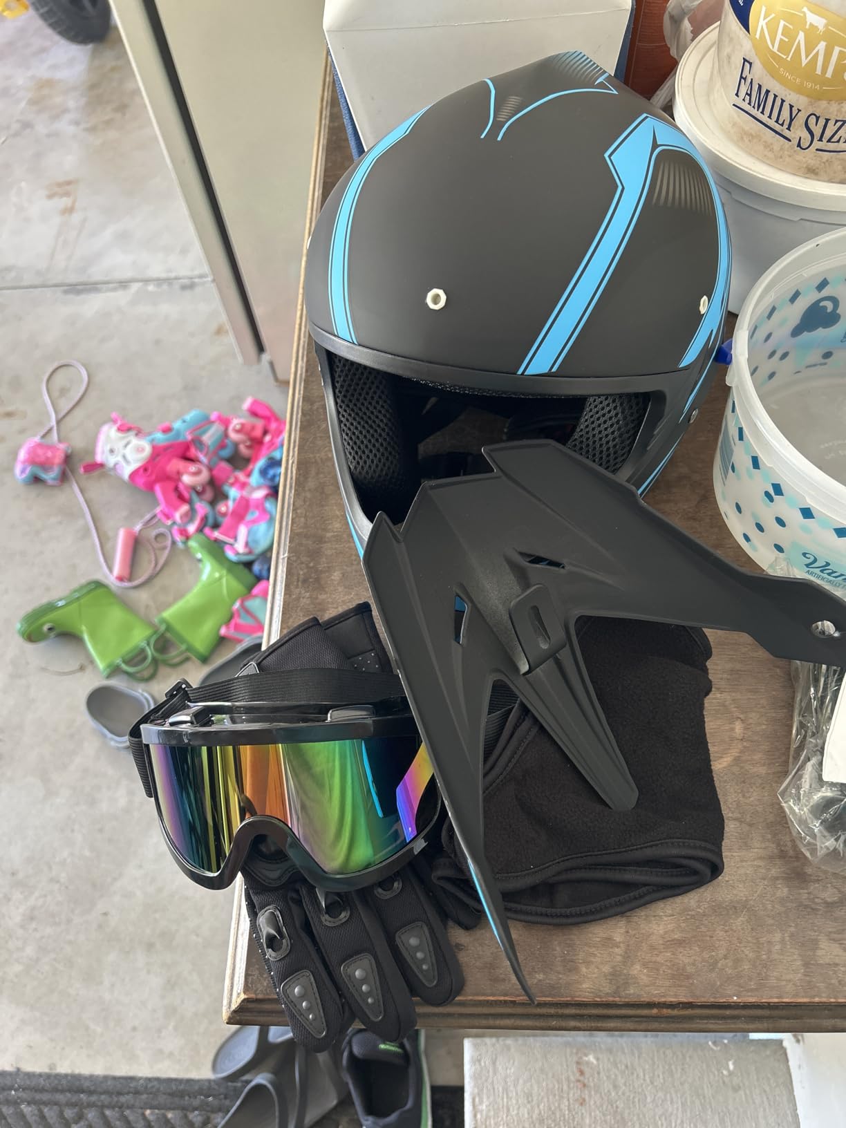 CARTMAN Matte Black Adult Full Helmet Medium, DOT Approved ATV Dirt Bike | Matte black full-face. Adult/Teen. DOT ABS, vented, weatherproof, adjustable. Goggles/gloves. Street, dirt, snow. customer photo 2