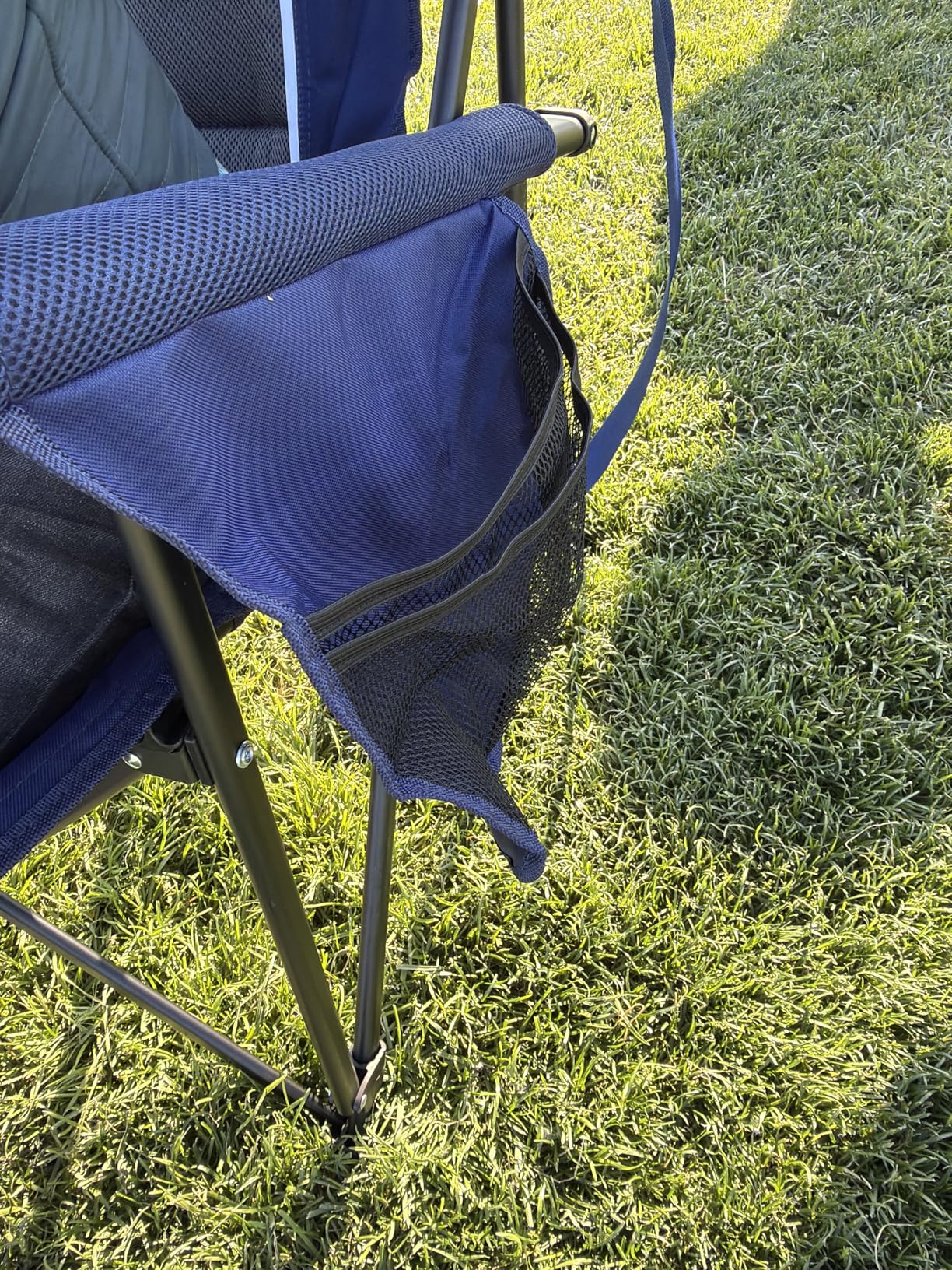 ALPHA CAMP Oversized Folding Camping Chairs High Backrest Heavy Duty Lawn Chairs for Adults Support 500 LBS Portable Camp Chairs with Cup Holders Large Side Pocket for Outdoor customer photo 1