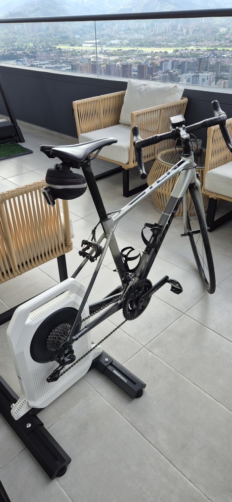 ThinkRider XXPRO Smart Bike Trainer, 2500W, 25% Gradient, ANT+ & BLE Direct Drive customer photo 2