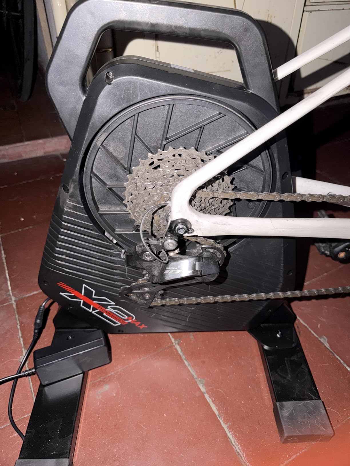 ThinkRider X2Max Smart Bike Trainer, 2000w, Simulates 18% Slope, ANT+ & BLE customer photo 2