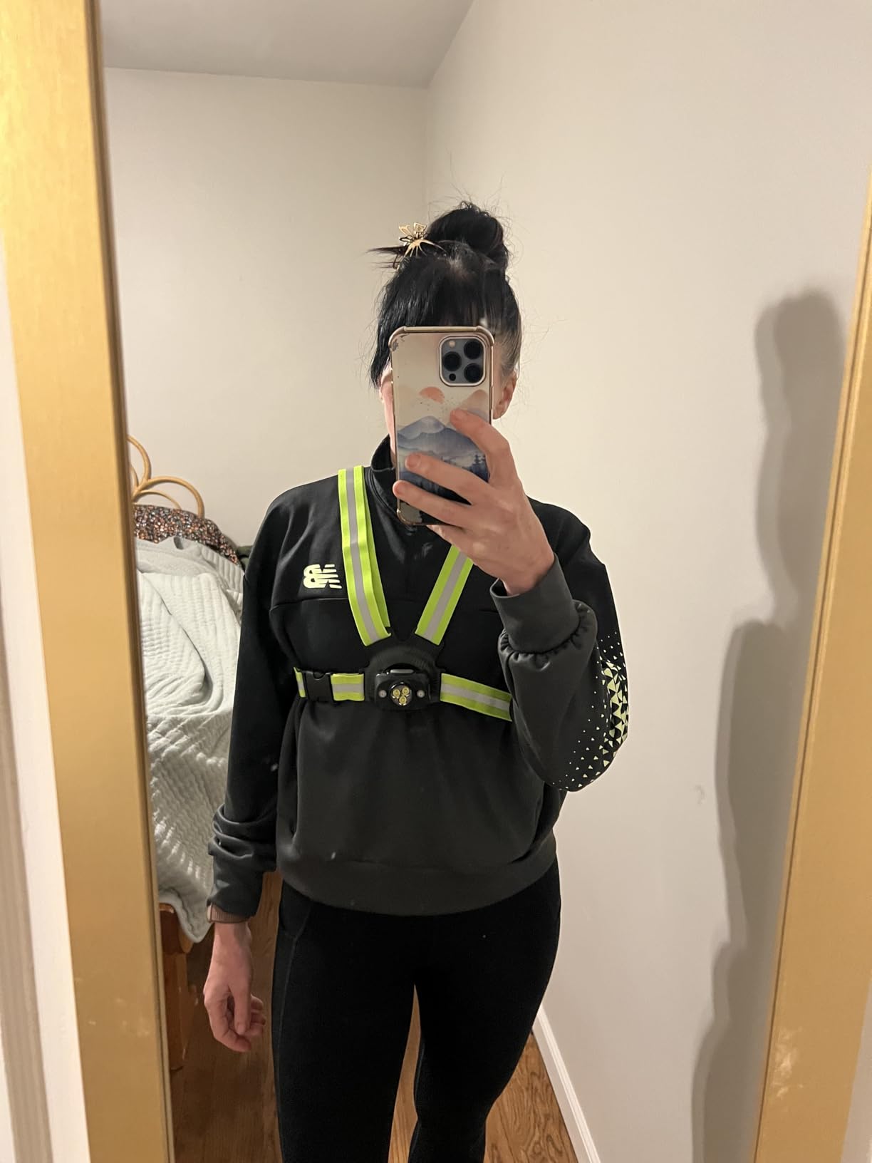 Running Lights for Runners, 500 Lumens Running Light with 45° Adjustable Tilt, 360° Reflective Vest & IPX4 Waterproof Rechargeable Light Up Gear for Night Walking/Cycling/Jogging/Hiking customer photo 2