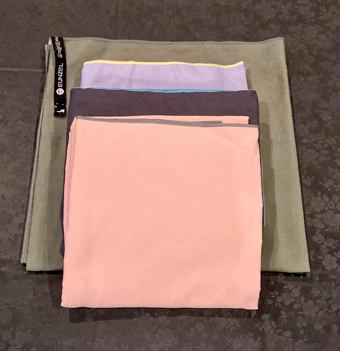 Eunzel 2 Set Quick Dry Camping Towel, Microfiber Travel Towel Super Absorbent Fast Drying Towel for Camping, Beach, Gym, Backpacking & Swimming customer photo 2
