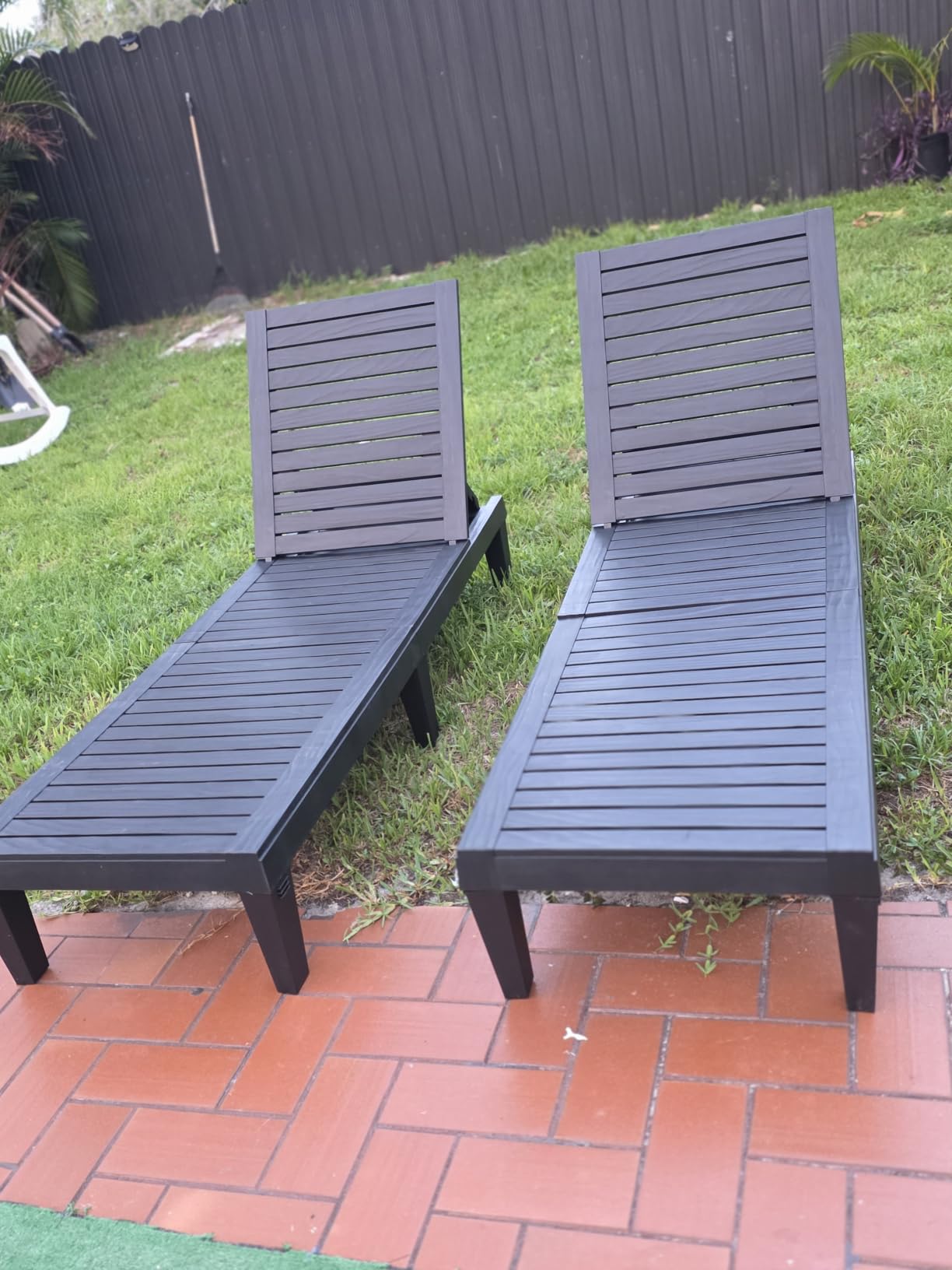 NUNU LAB Outdoor Chaise Lounge Chairs Set (Black, 2pcs) | 5-Positions Adjustable, HDPE Resin, All-Weather, Ideal for Patio, Garden, Poolside, Beach. Sunbathing Recliner, Tanning Chair customer photo 1