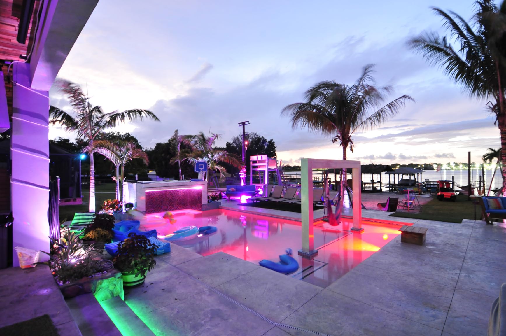 HUSUKU RS12 12000LM Underwater Marine Light, RGB, 120W customer photo 1