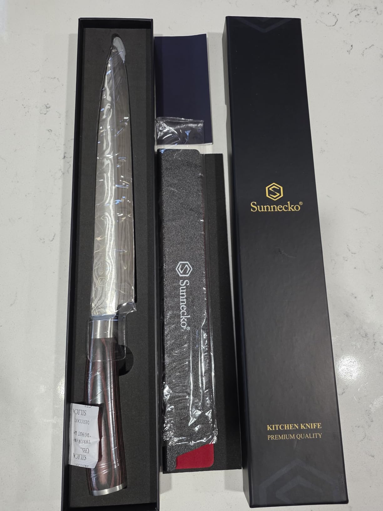 Sunnecko 10.5 inch Sashimi Knife,High Carbon Stainless Steel Japanese Sushi Knives,Yanagiba Knife with Knife Sheath and Gift Box customer photo 1