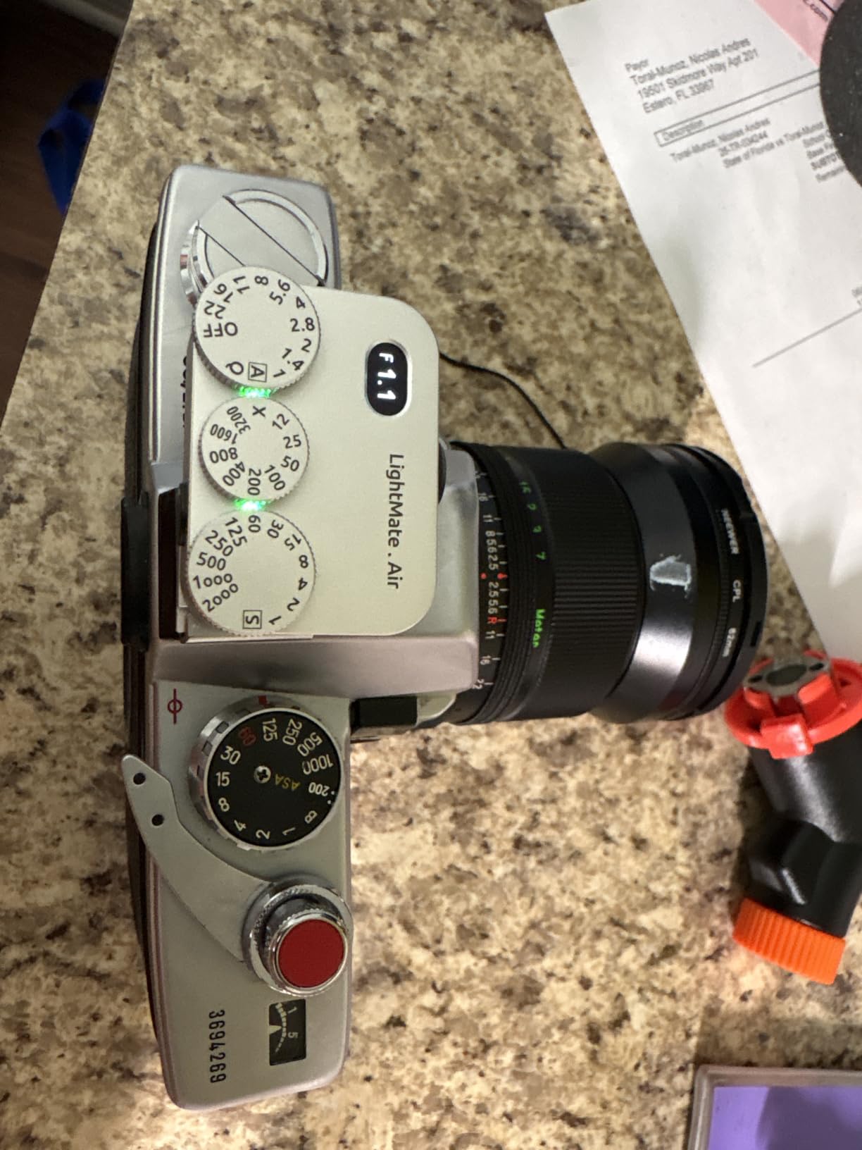 LightMate AirPro Light Meter Photography, 35° Wide-Angle Reflective Digital Exposure Meter, Rechargeable 20H Battery Life, 3 Dials Retro Exposure Indicator, for Leica & Other Film Cameras, Black Metal customer photo 1