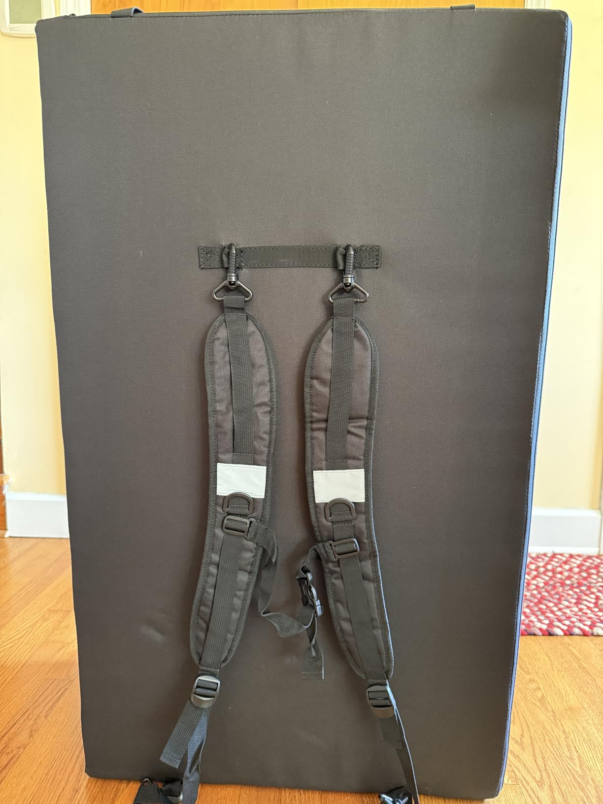 Tri-Fold Rock Climbing Crash Pad w/Adjustable Backpack Straps - Supplemental Bouldering Crash Pad customer photo 2