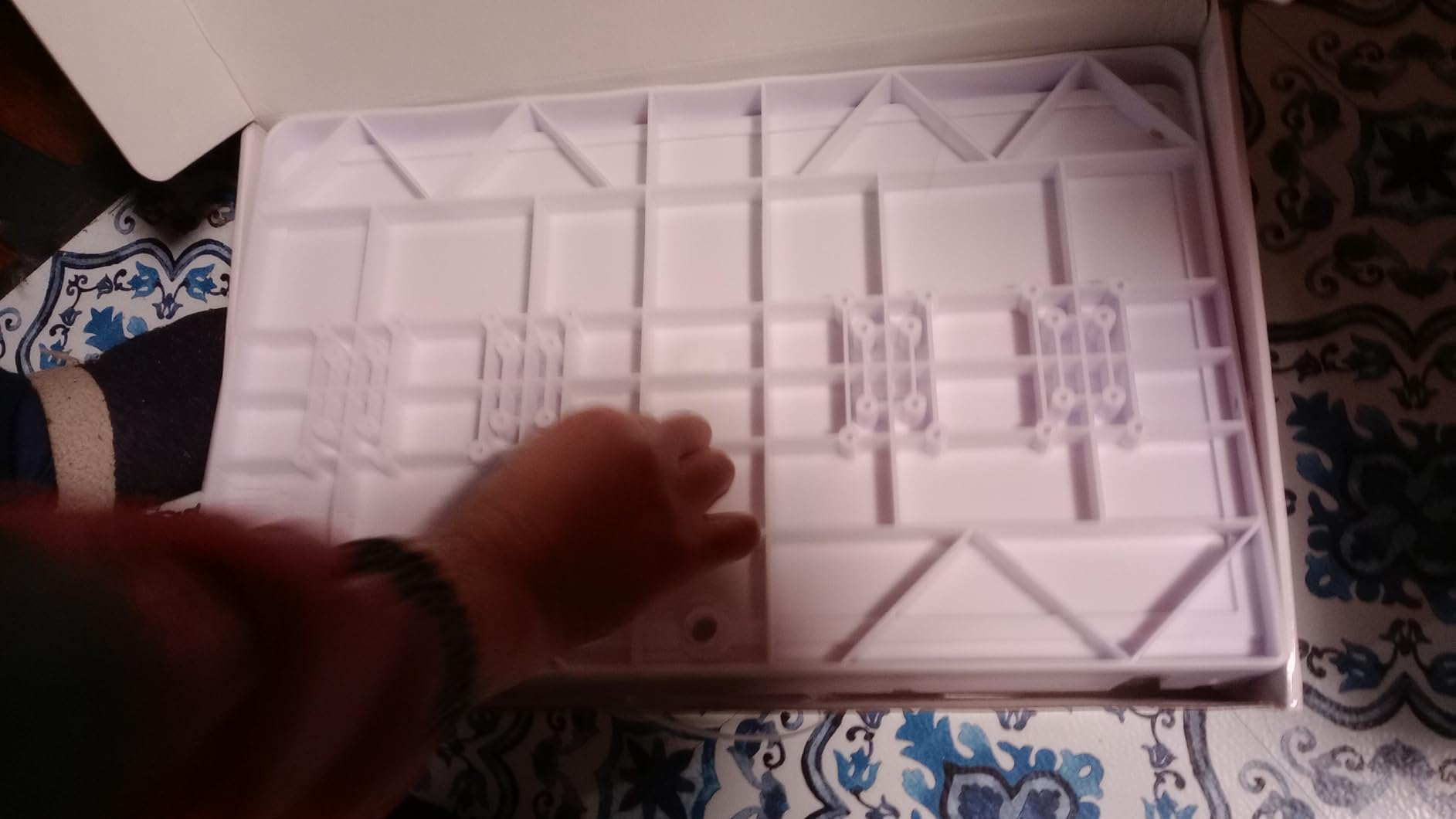 Boat Cutting Board Bait Table with Stainless Steel Arm, Single Rod Holder, 360° Rotating Surface, Knife & Plier Slots, Drain Channel - Fish Cleaning & Fillet Station for Boats & Grills customer photo 1