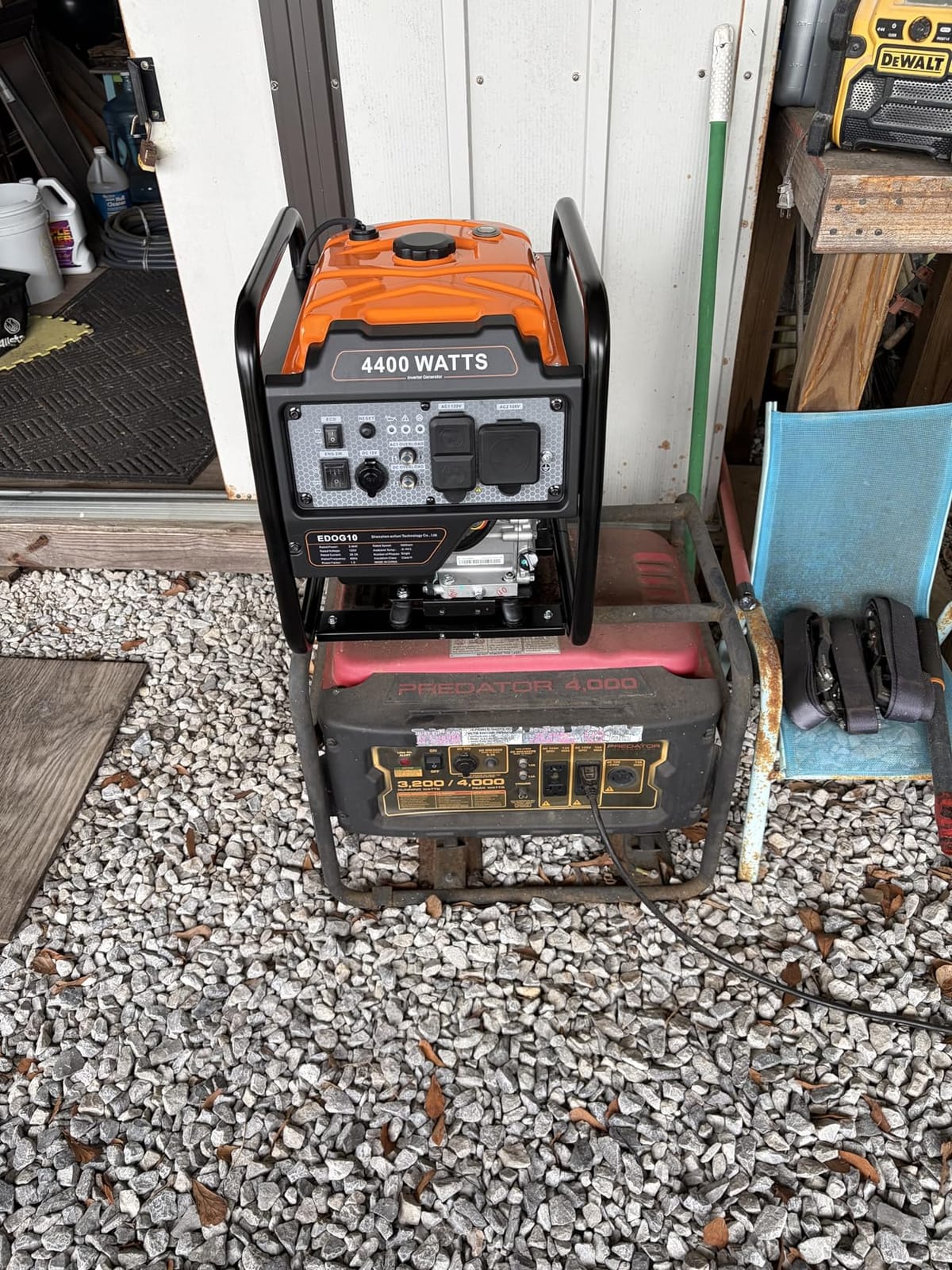 Oxseryn Power Equipment 4400 Watts Inverter Generator Gas Powered, Portable Open Frame Generator, Low Noise with ECO Mode, RV Ready, Emergency Home Backup customer photo 2