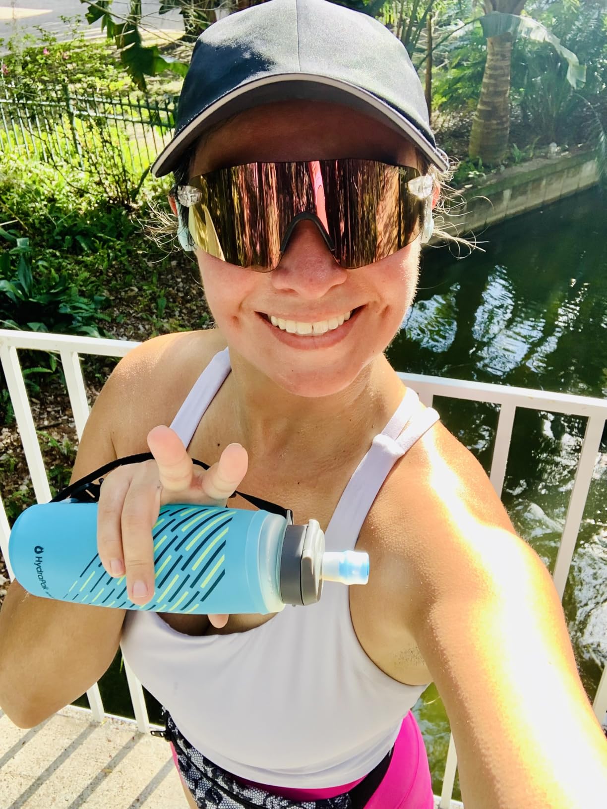 HydraPak SkyFlask Speed - Collapsible Handheld Running Water Bottle (350ml, 500ml, 500ml Insulated) - Adjustable Strap, Lightweight, Spill-Proof Cap customer photo 2