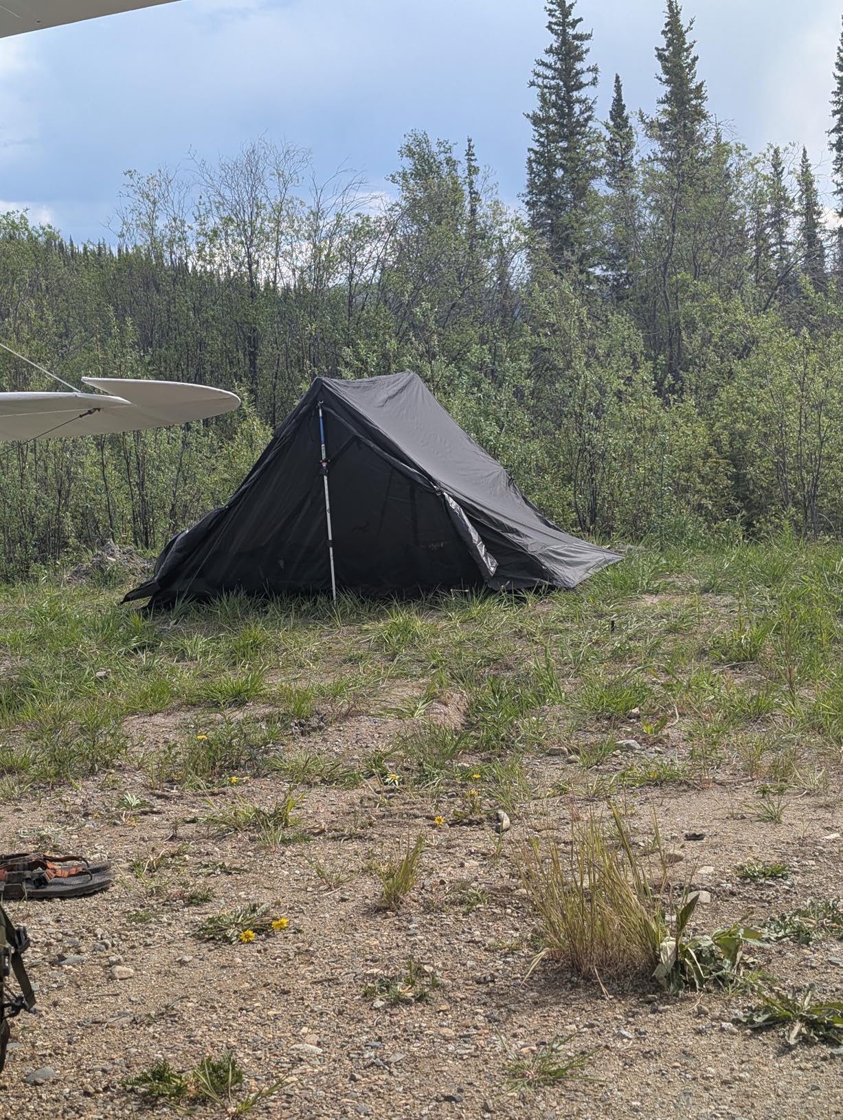 TOMOUNT Ultralight Trekking Pole Tent for 1-2 Person, 15D Nylon, Lightweight Backpacking Tent, PU3000mm Waterproof Windproof Tents for Climbing,Camping,Hiking,Trekking customer photo 1