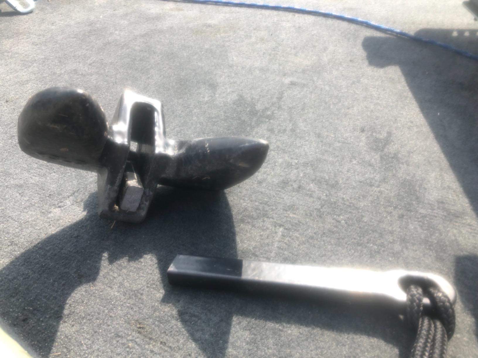 Attwood 9934B1 Solid Cast Iron customer photo 2