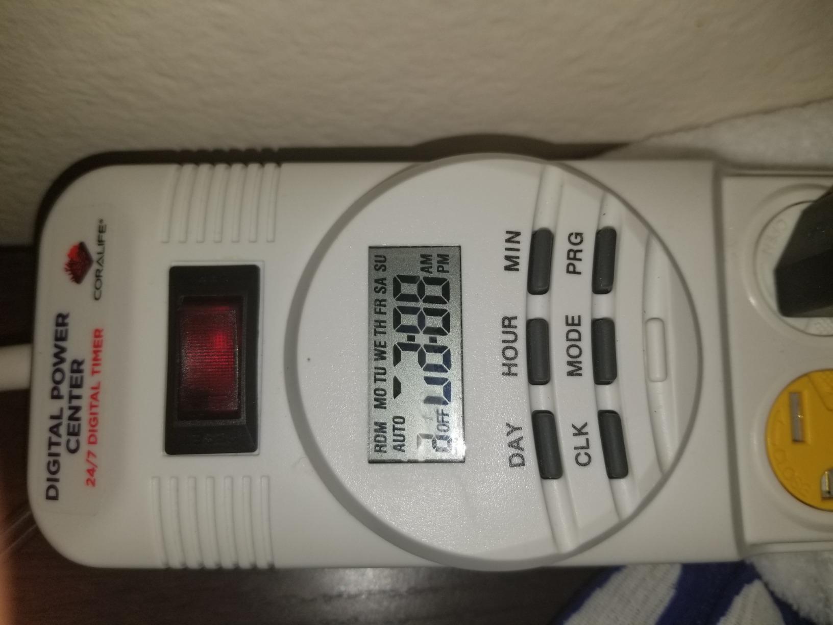 Coralife Aquarium Fish Tank 8-Outlet 24/7 Digital Power Center Timer customer photo 2