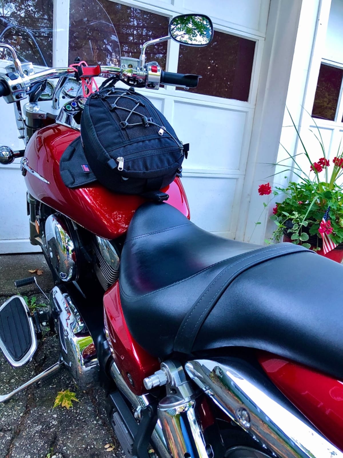 Chase Harper USA 450 Magnetic Tank Bag, Water-Resistant, Tear-Resistant, Industrial Grade Ballistic Nylon with Anti-Scratch Rubberized Polymer Bottom, Strong Neodymium Magnets – Black customer photo 1