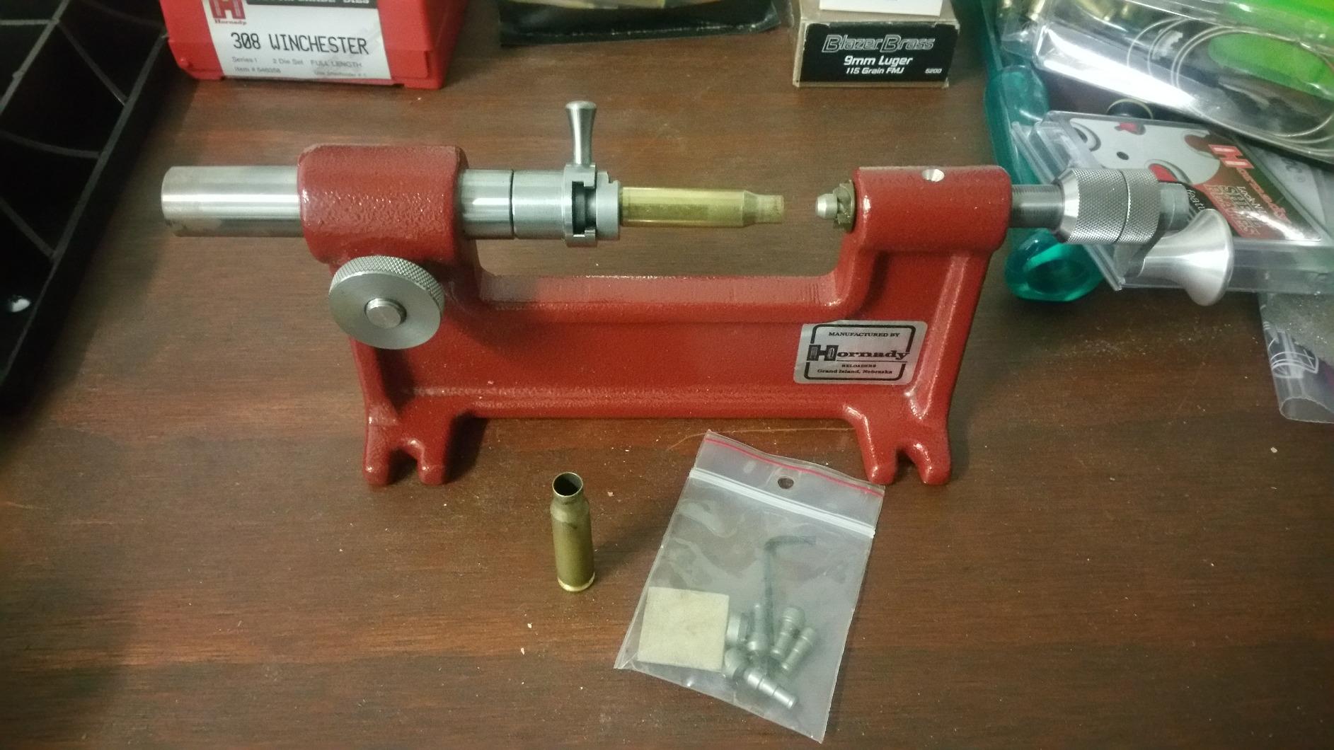 Hornady Cam-Lock Trimmer 050140 - Reloading Case Trimmer Accurately Restore Fired Cases Up to 50 Calibers - Unique Brass Trimmer with Micro Adjust Cutter, 7 Pilot Sizes, & Large Diameter Cutting Head customer photo 1