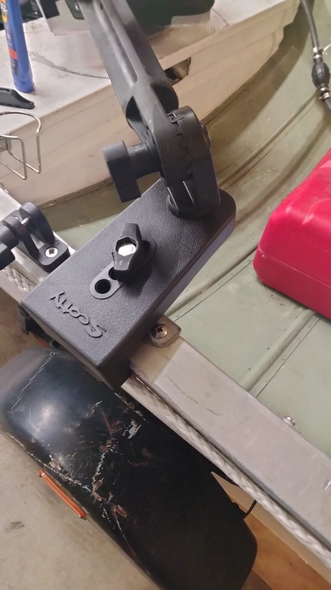 Scotty #248 Rod Holder Oarlock Mount customer photo 1