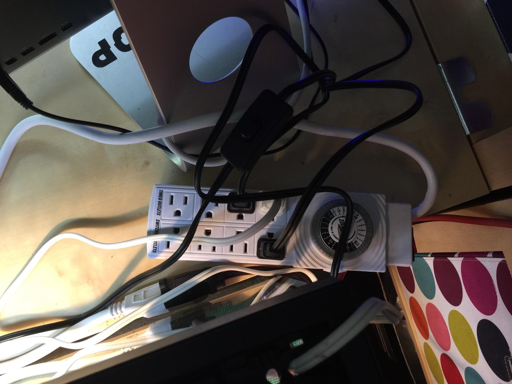 Zoo Med AquaSun Aquarium Controller Timer & Power Strip, White customer photo 1