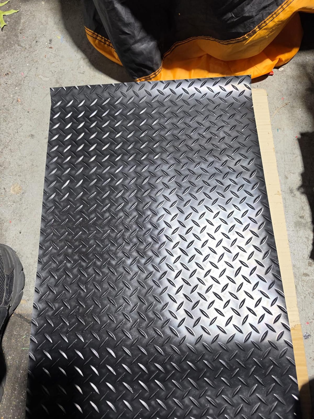 Rubber-Cal Diamond-Plate Rubber Flooring Roll - 3 mm x 4 ft x 7 ft Roll - Black customer photo 1