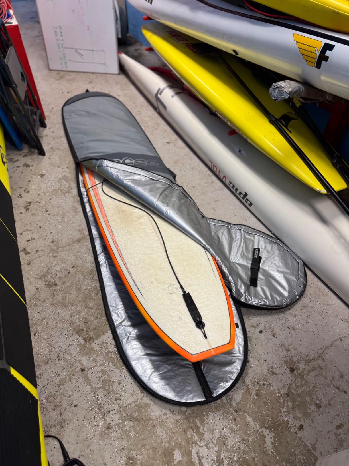 Curve Surfboard Travel Board Bag Longboard Single 7'6, 8'2, 8'8, 9'2, 9'6,10'2, 10'8, 11'2, 12'2 with 20mm Foam customer photo 2