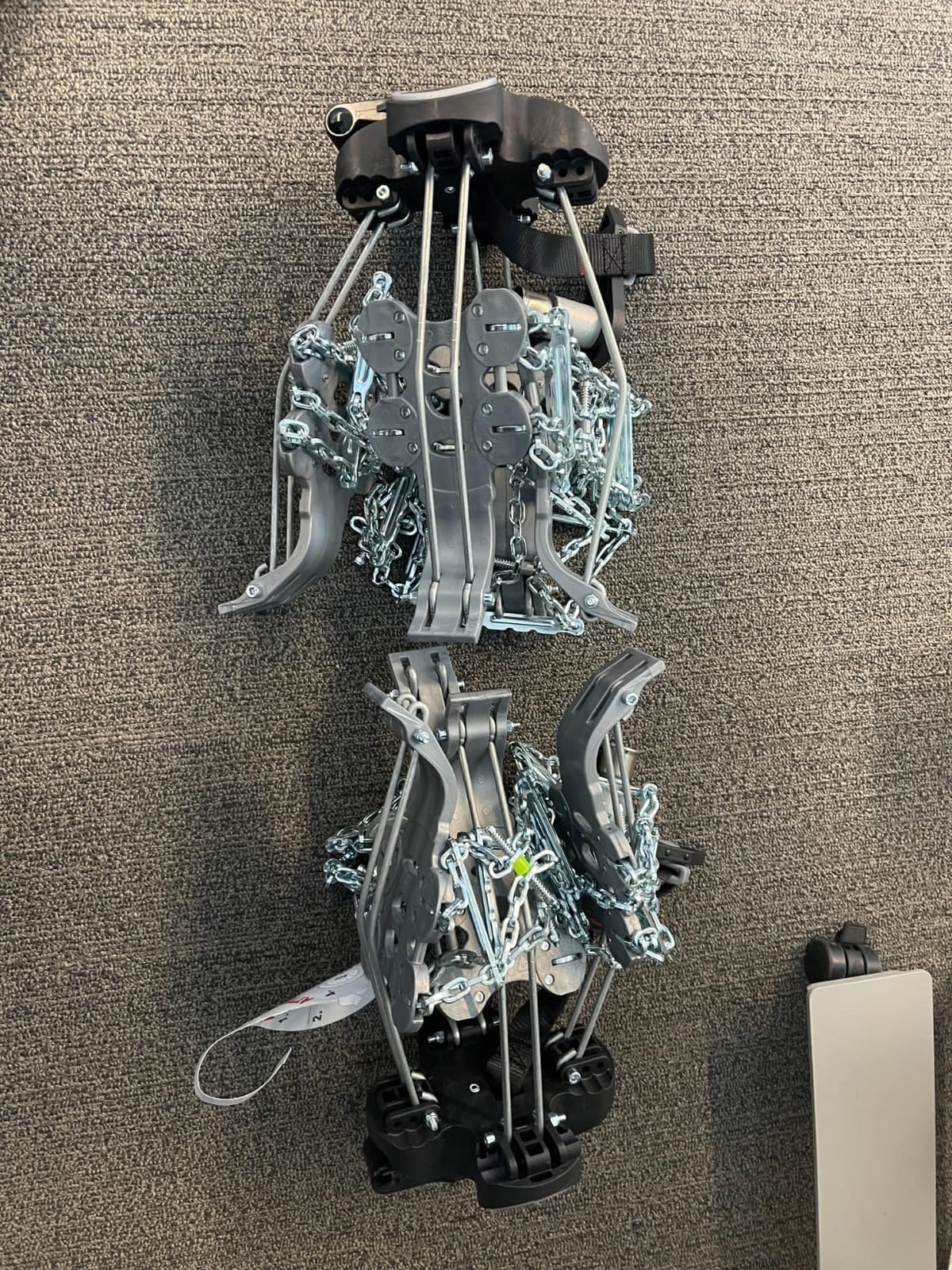 Thule K-Summit XXL K77 Snow Chains, 2 Pieces customer photo 1