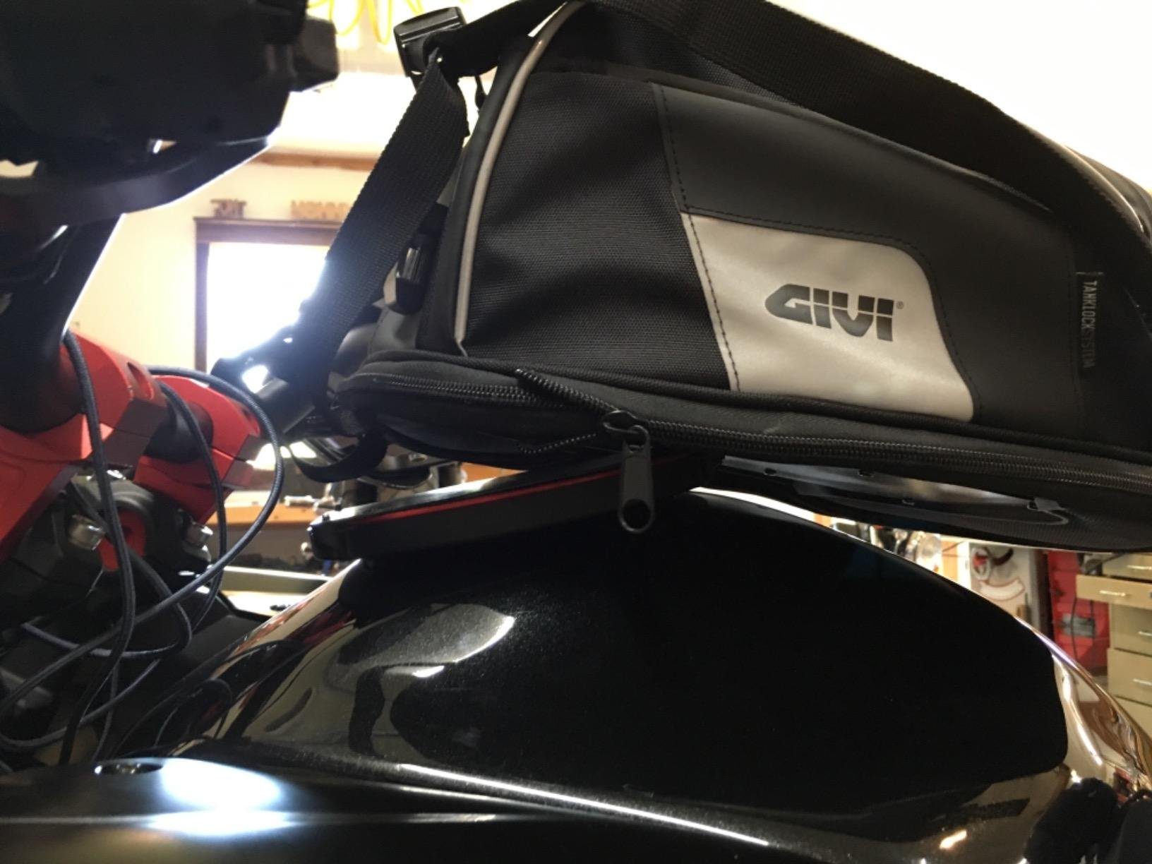 Givi XS307 Xstream Tank Bag customer photo 1