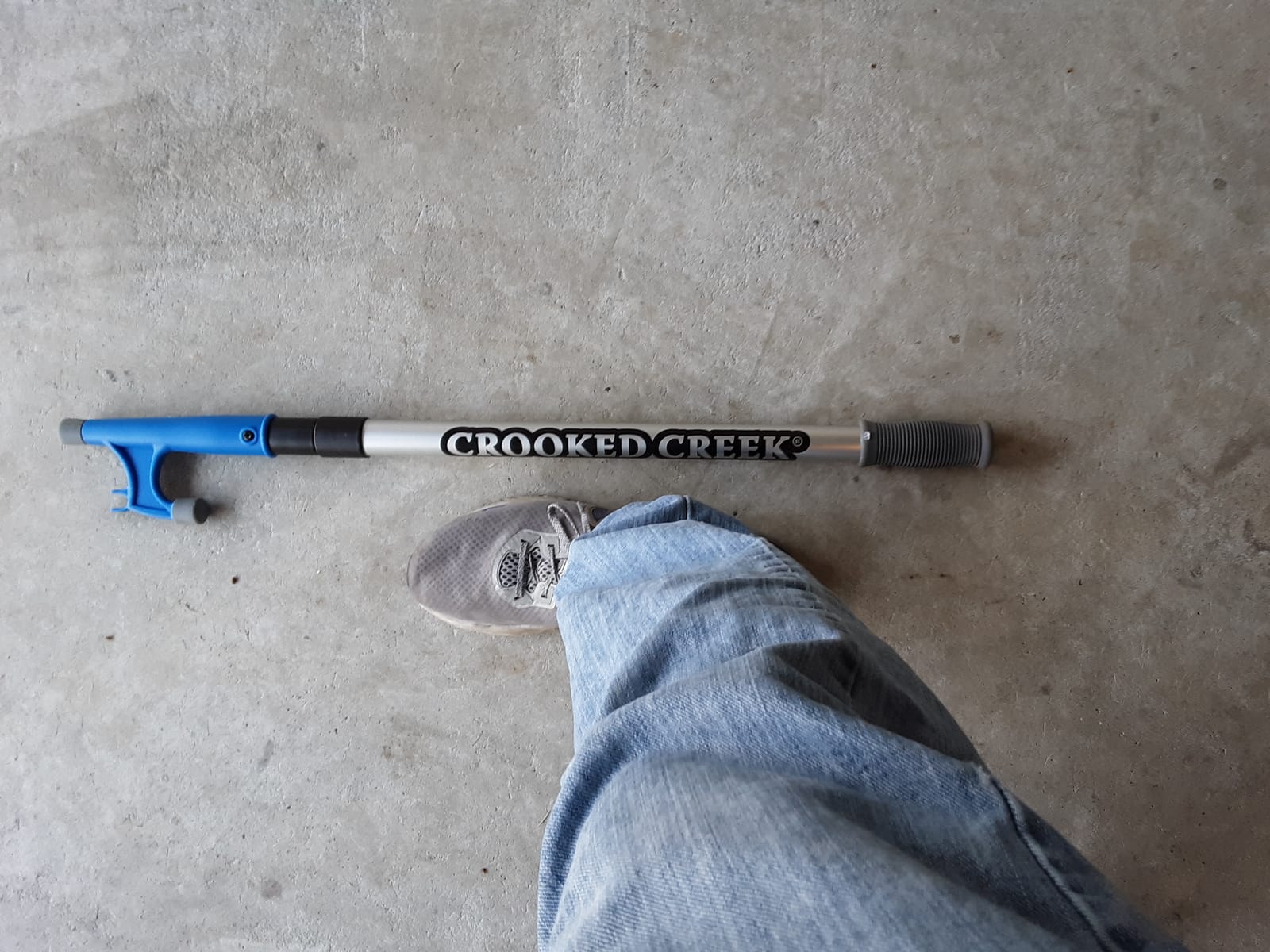 CROOKED CREEK Trac Outdoors Crooked Creek Telescoping Boat Hook - Allows You to Reach Further - Extends from 32-inches to 72-inches (50475), Multi-Color customer photo 1