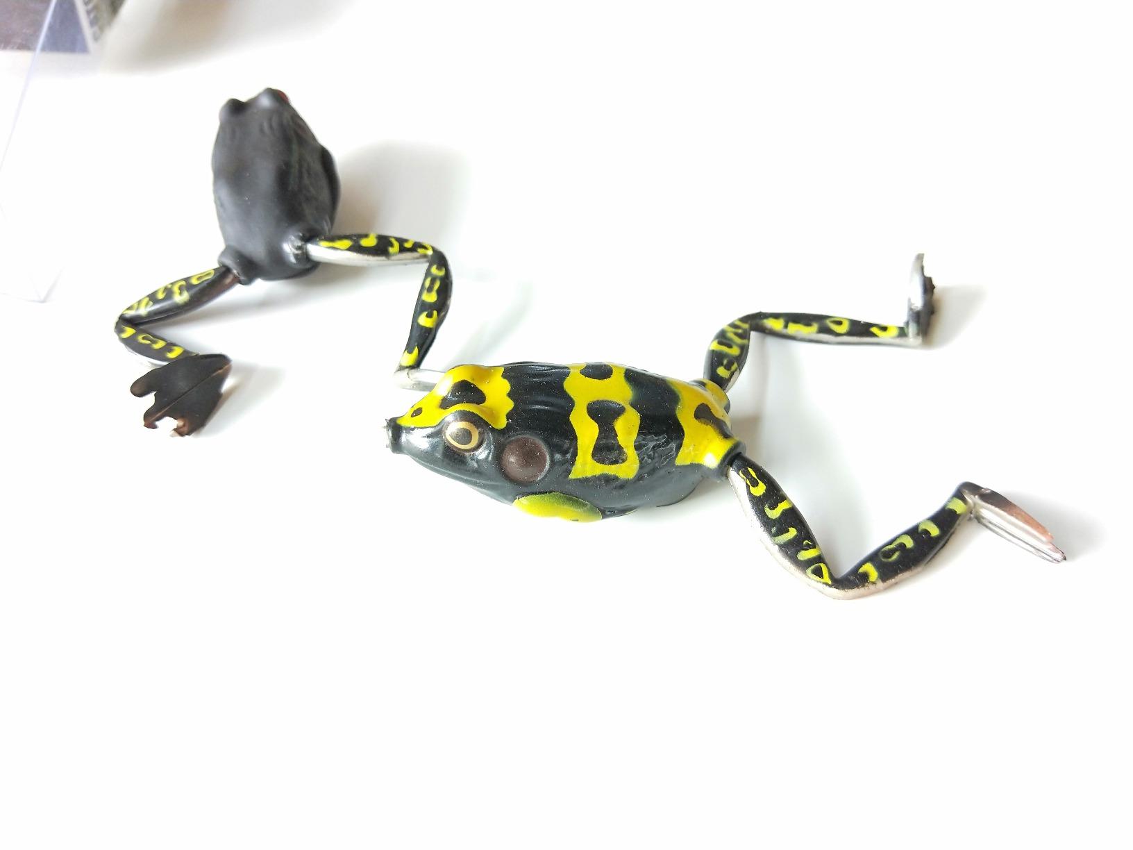 Lunkerhunt - Lunker Frog Fishing Lure | Award Winning Realistic Topwater Frog Lure for Fishing Bass, Trout and Pike | Freshwater Fish Bait with Hollow Body, Weedless Hooks for Freshwater Saltwater customer photo 1
