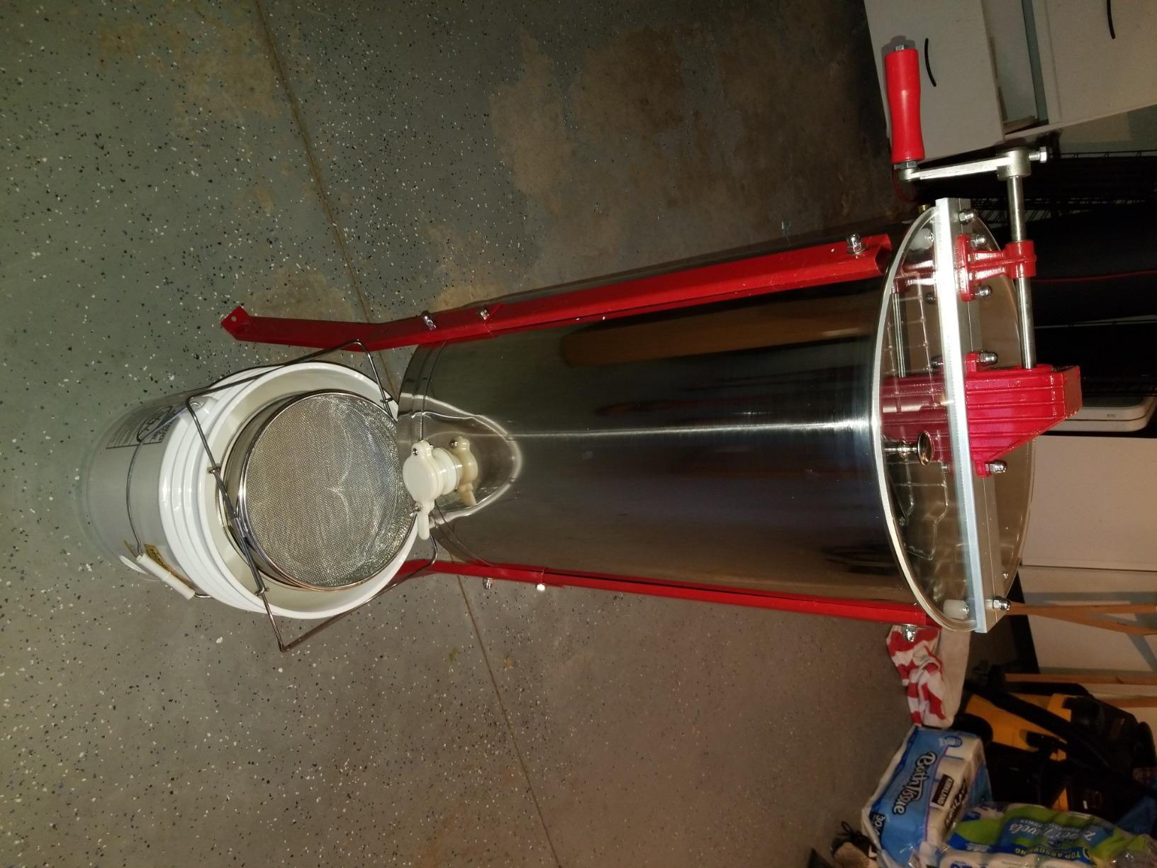 HE3MAN 3 Frame Beekeeping 304 Stainless Steel Drum Honey Extractor With Stand - Manual customer photo 1