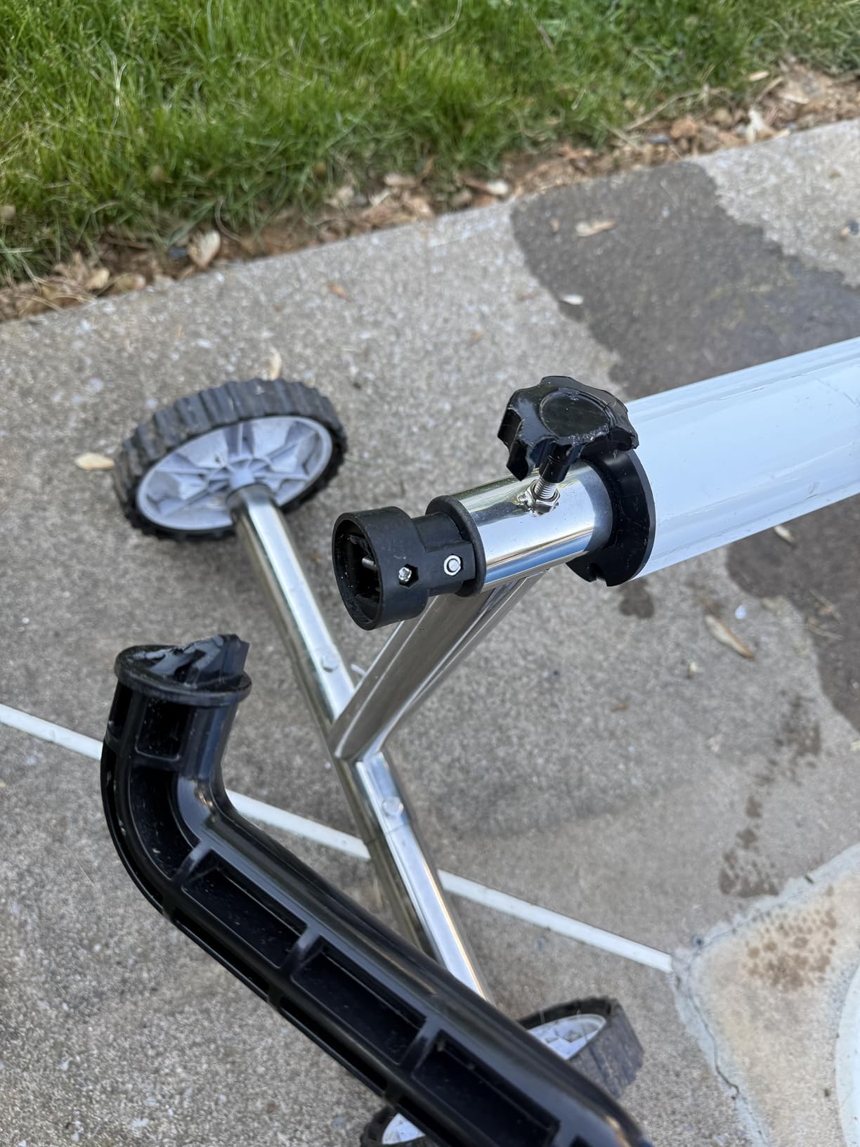 Sun2Solar 16-Foot Wide Stainless Steel Solar Cover Deluxe Reel System customer photo 2