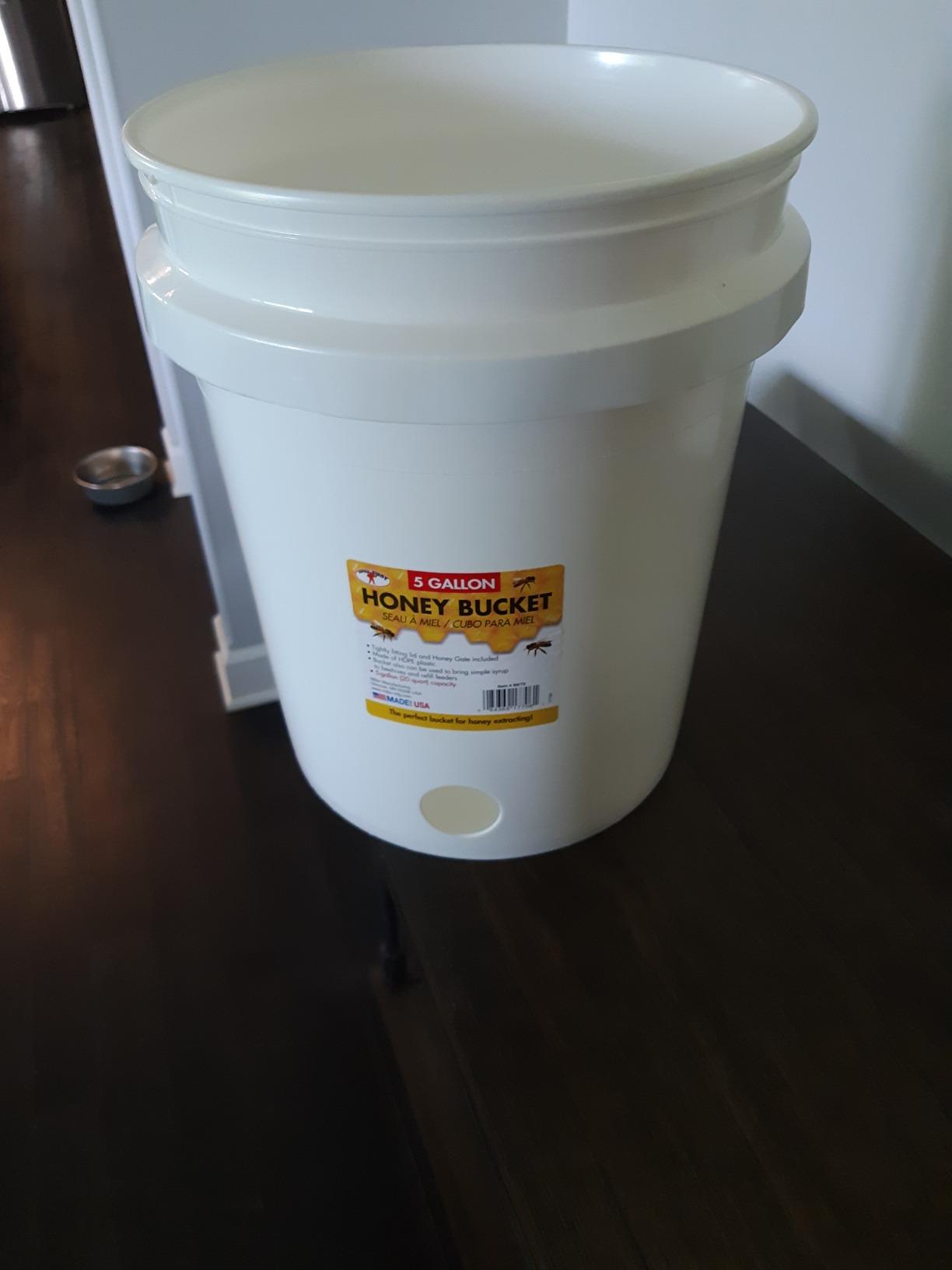 Little Giant® Plastic Honey Bucket with Gate | Beekeeping Supplies | Honey Extractor Equipment | Assembled in USA | 5 Gallon customer photo 2