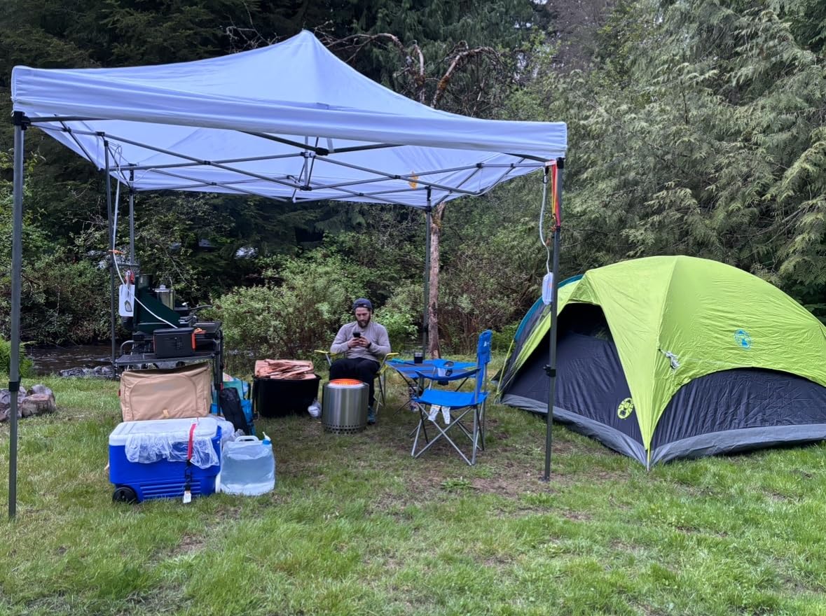 Coleman Carlsbad Dark Room Tent with Screened Porch, 4/6 Person Tent Blocks 90% of Sunlight to Keep Inside Cool, Weatherproof Shelter with Easy Setup customer photo 1