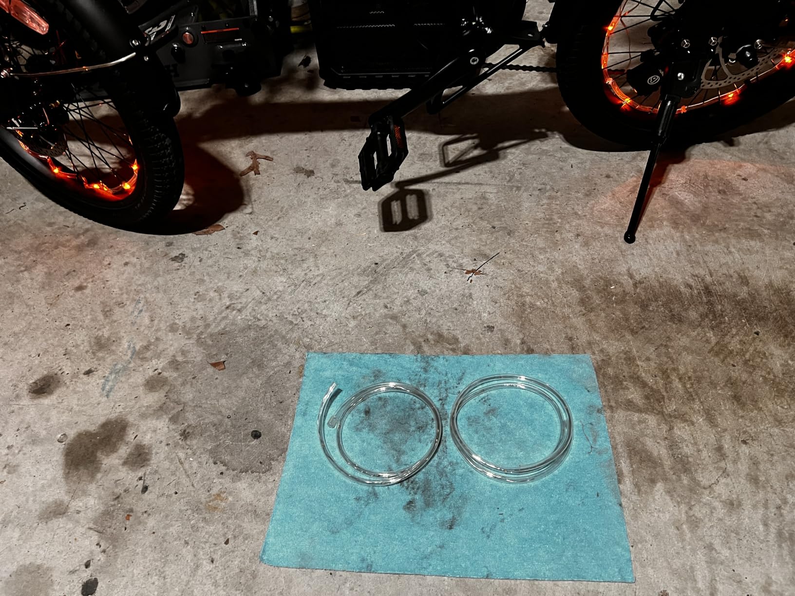 Brightz WheelBrightz LED Bike Wheel Lights - 2026 Edition with Superior Silicone Straps & Weather Resistant Shield - Spoke Mount, 360-Degree Visibility - 48+ Hours of Dazzling Illumination customer photo 2