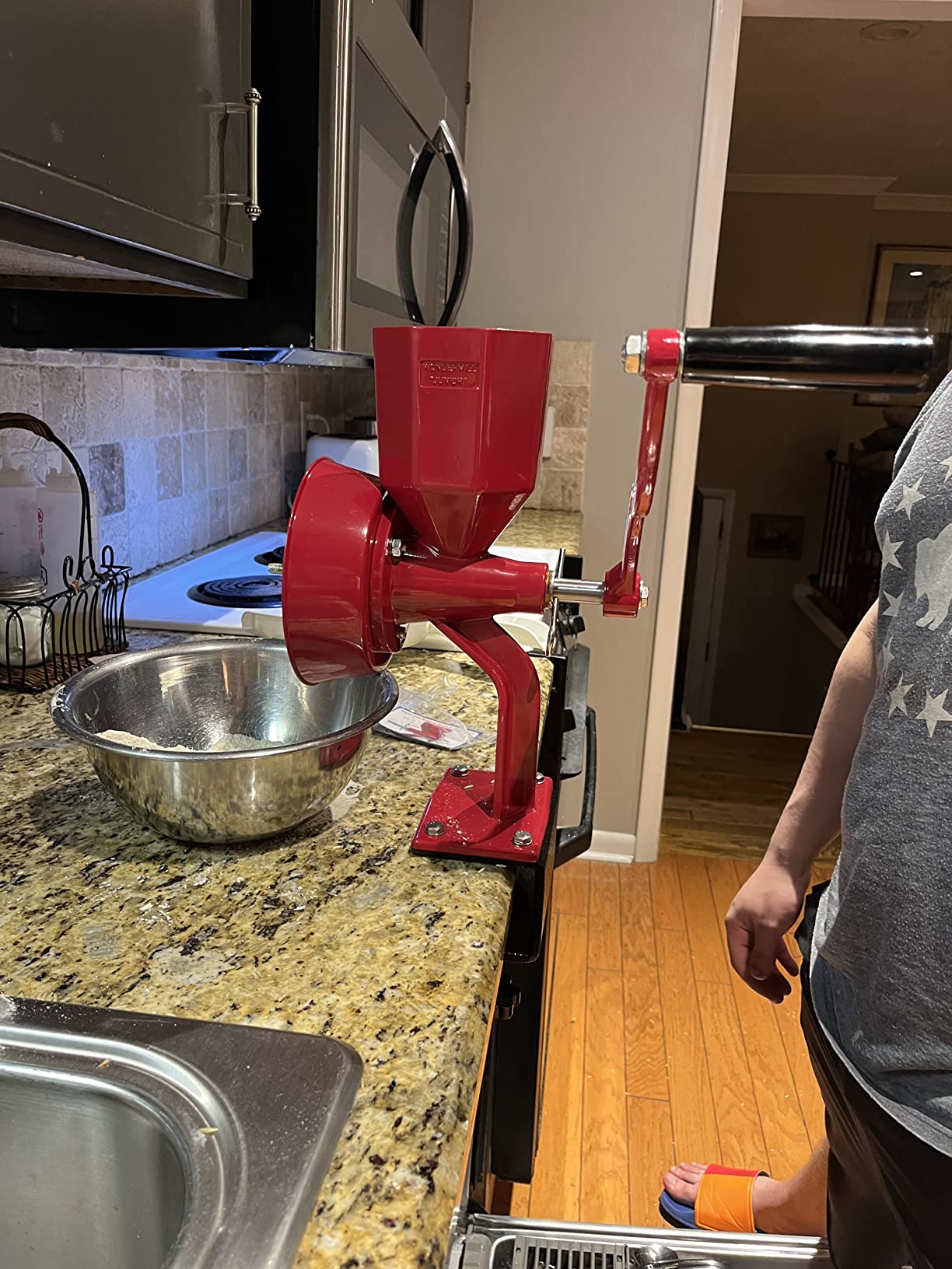 WONDERMILL Junior Deluxe Grain Mill for Flour, Hand Crank Wheat Mill for Grains, Nuts, Seeds, Oily Foods & Spices, Grain Grinder with Stone and Stainless Steel Burrs (Red) customer photo 1
