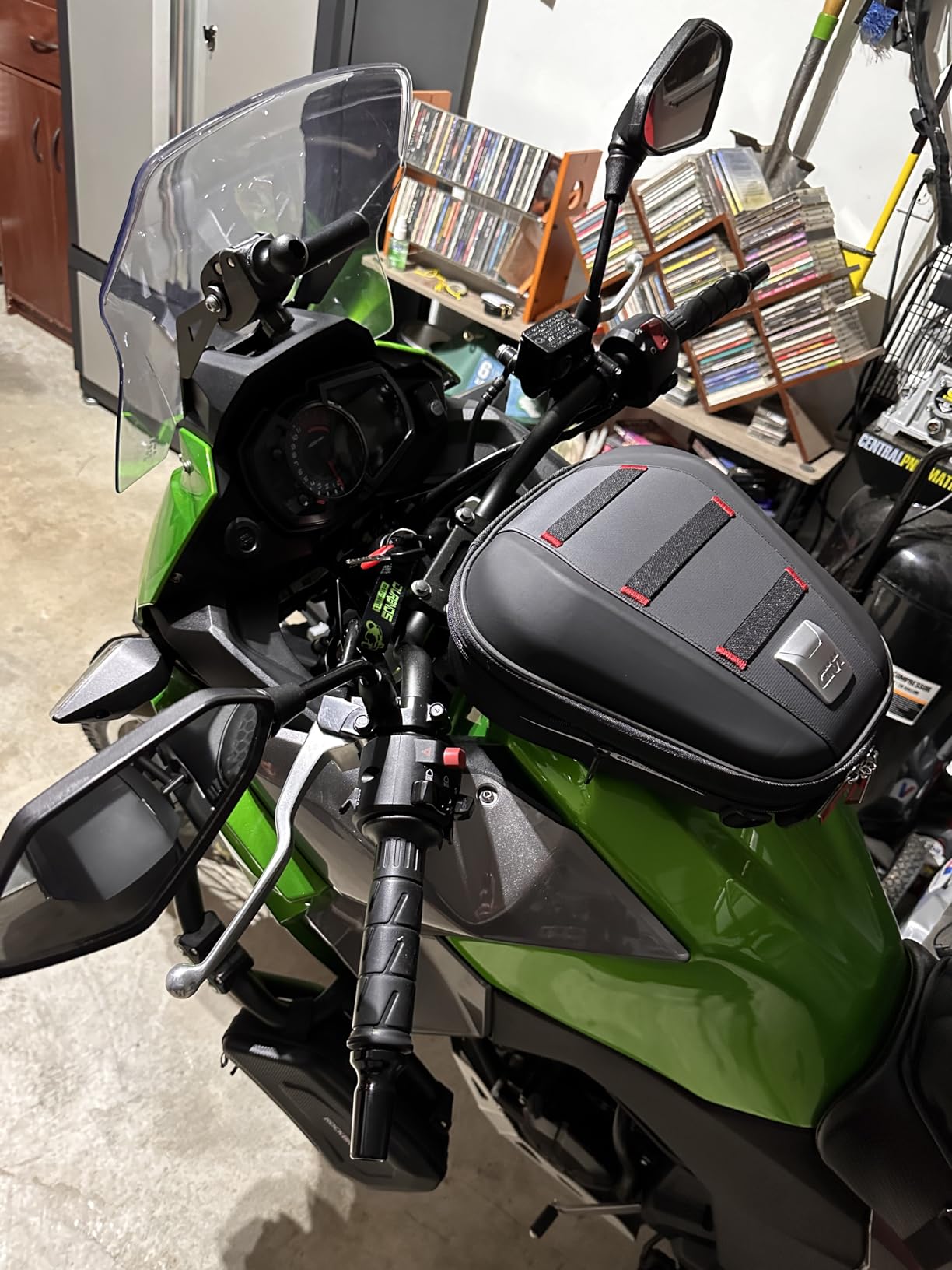GIVI MT505 5 liter tanklock tank bag customer photo 1