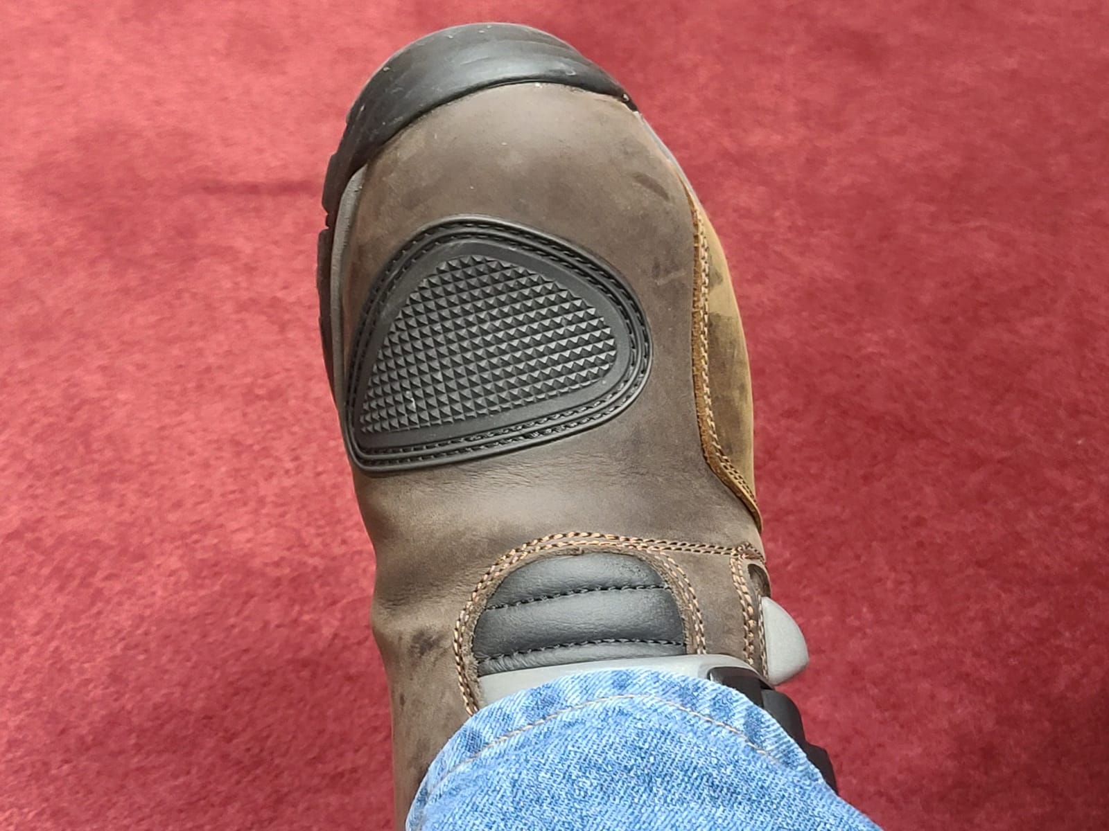 Forma Unisex-Adult Adventure Low Boots customer photo 1