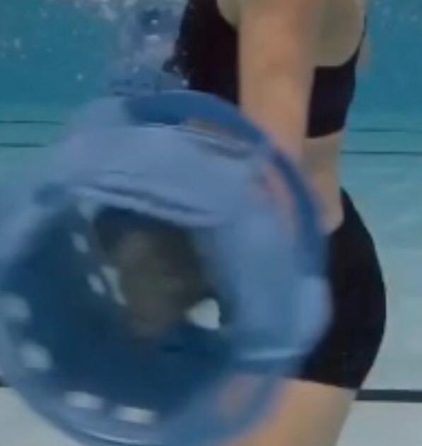 Aquastrength Aquatic Exercise Equipment – Pool Water Weights, Barbell, Bells & Resistance Fins customer photo 2