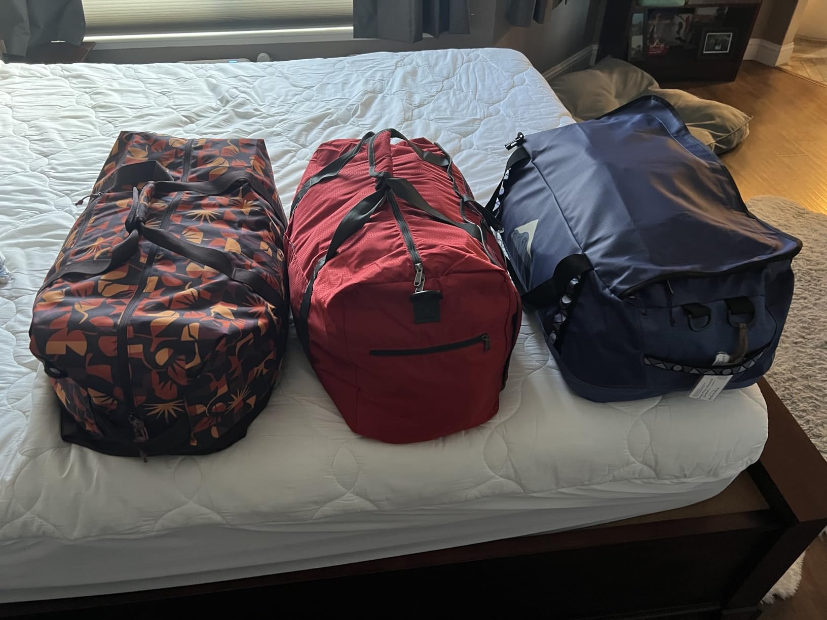 Gonex 80L Foldable Travel Duffle Bag with Shoe Compartment, Lightweight customer photo 2