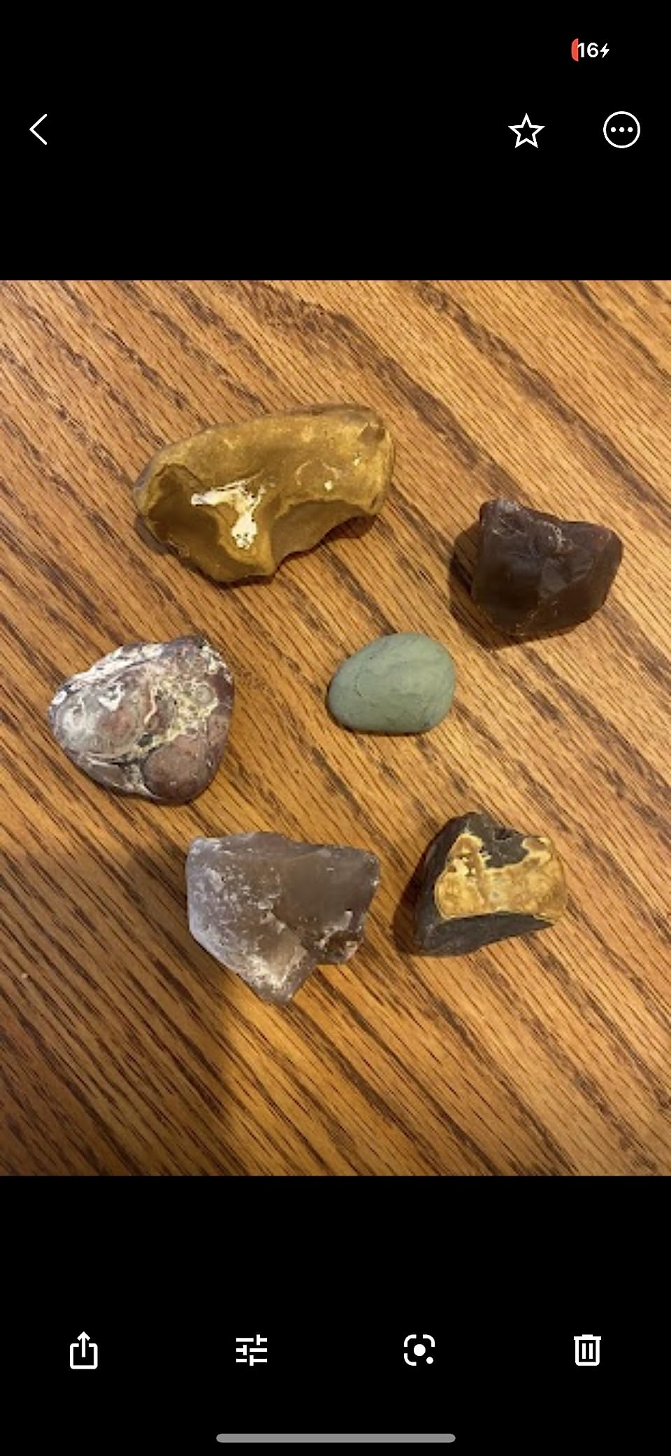 National Geographic Starter Rock Tumbler Kit for Kids and Adults | Leak-Proof Rubber Barrel, 1/2 Lb. Rough Gemstones, 4-Stage Polishing Grit, Jewelry Fastenings, Geology Hobby, Birthday Gift customer photo 1