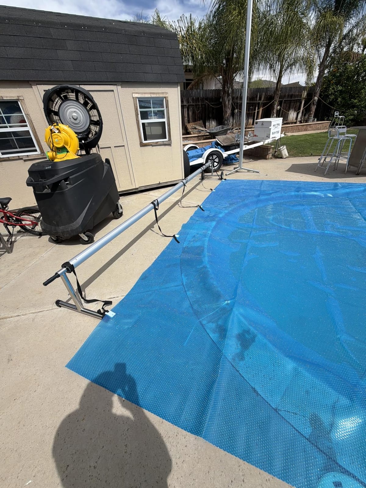 VINGLI 18 FT Aluminum Solar Swimming Inground Pool Cover Reel Set, Black customer photo 1