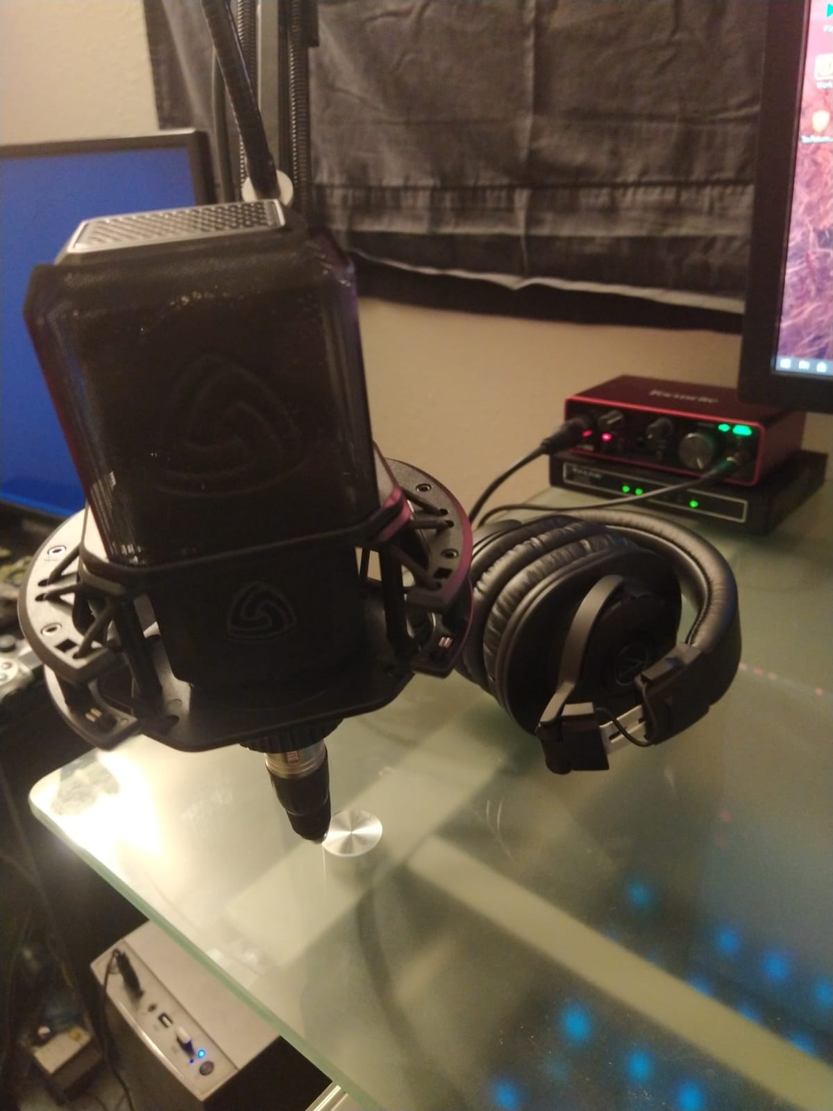 LEWITT LCT440PURE Large Diaphragm Condenser Mic customer photo 2