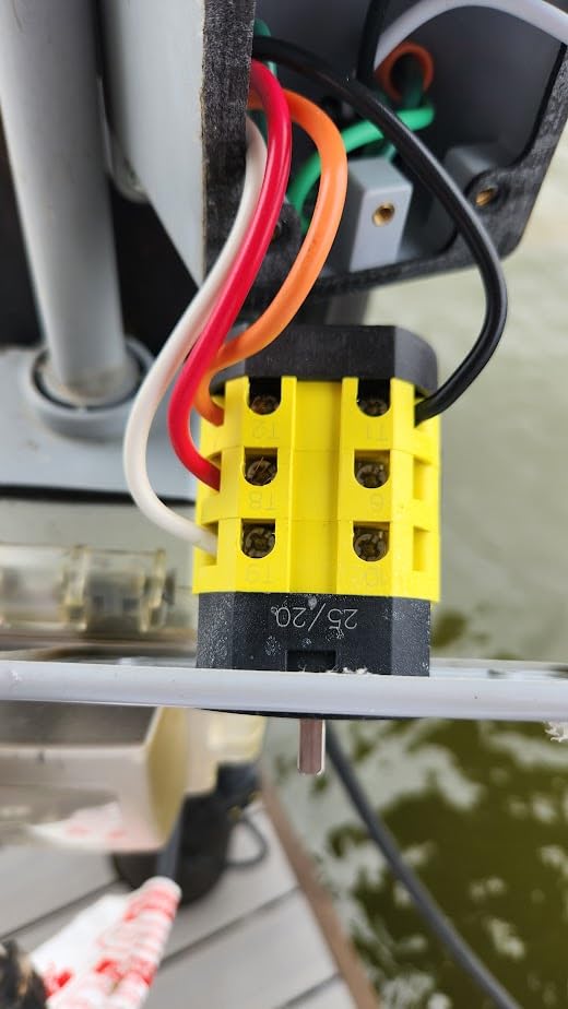Boat Lift RF Remote Control System, 120VAC Single Phase, Capacitor Start (4-Wire) AC Motor Reversing with Limit switches customer photo 2