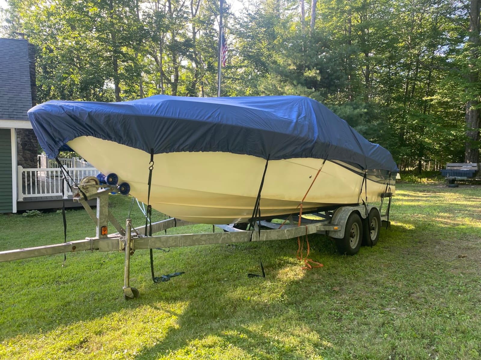 MSC Heavy Duty Waterproof Boat Cover, Trailerable Oxford Polyester Cover for V-Hull, Tri-Hull, Runabout, Fishing and Bass Boats (Model D - Length:17'-19' Beam Width: up to 96