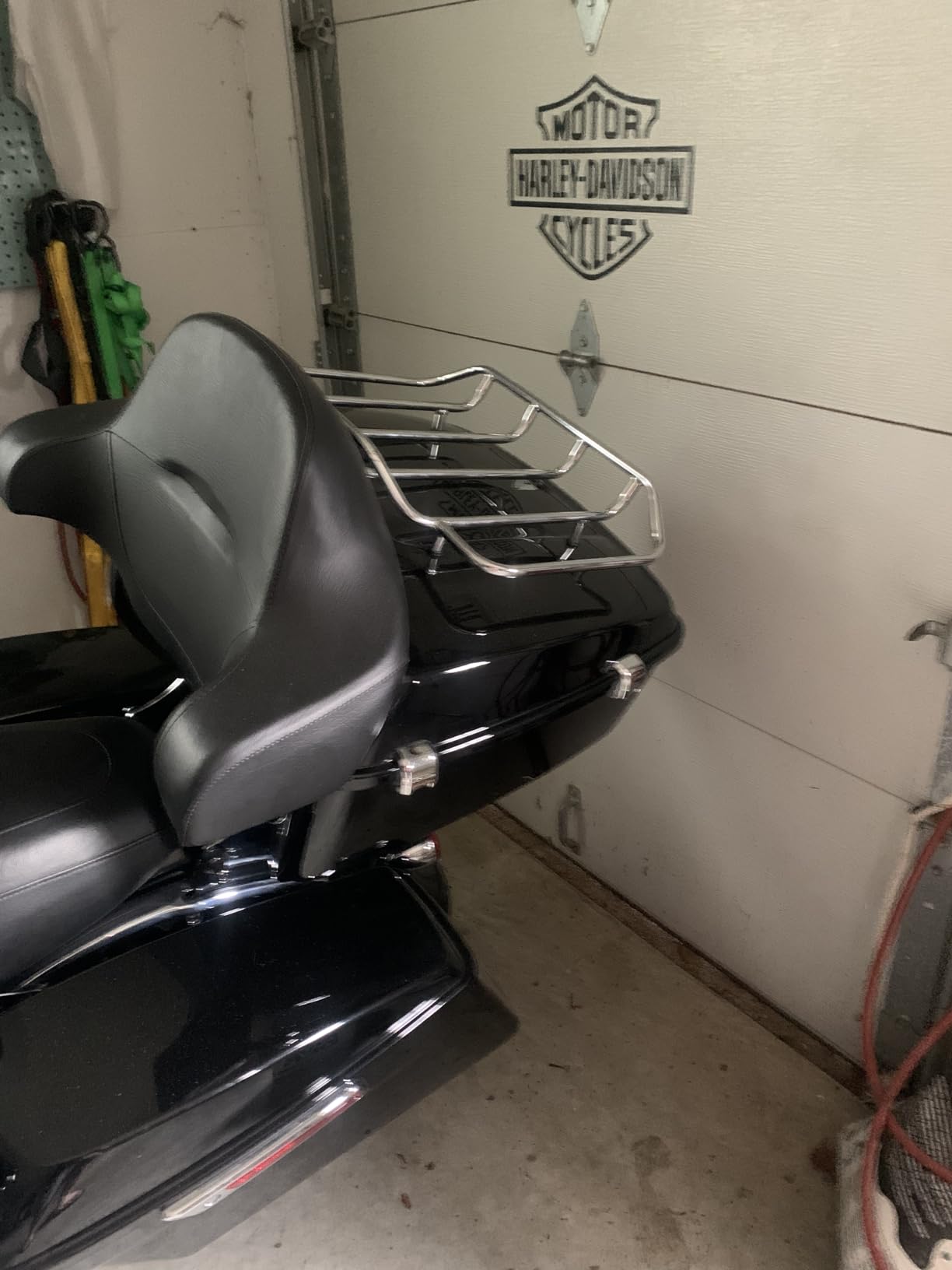 TCMT Black Trunk Luggage Rack Trunk Rail Rack Fit for Harley 1984-2025 Touring CVO Road King Street Glide Electra Glide Road Glide 2014-2024 Ultra Limited 2009-2022 Tri Glide Pack customer photo 2