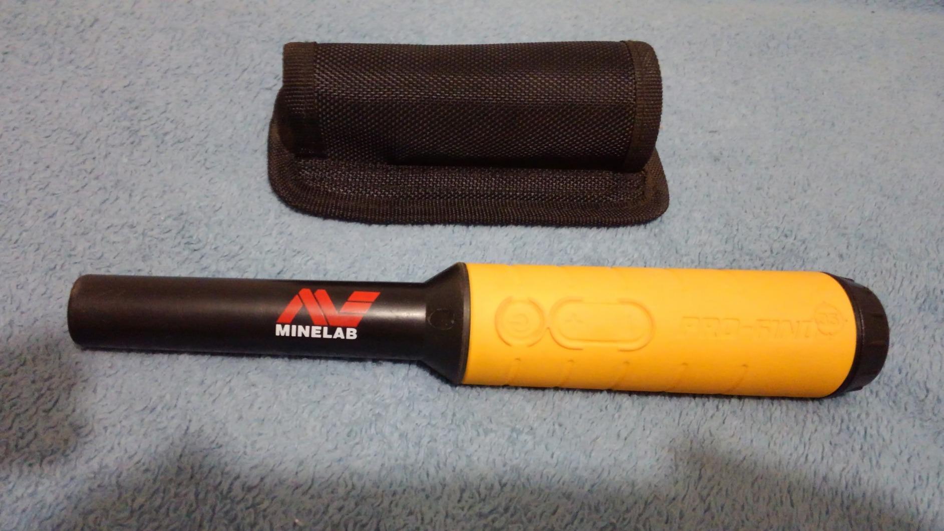 Minelab PRO-FIND 35 Waterproof Pinpointer Metal Detector for Experts with Tone ID & Adjustable Sensitivity (Built-in Flashlight, Holster & Lanyard Included) customer photo 1