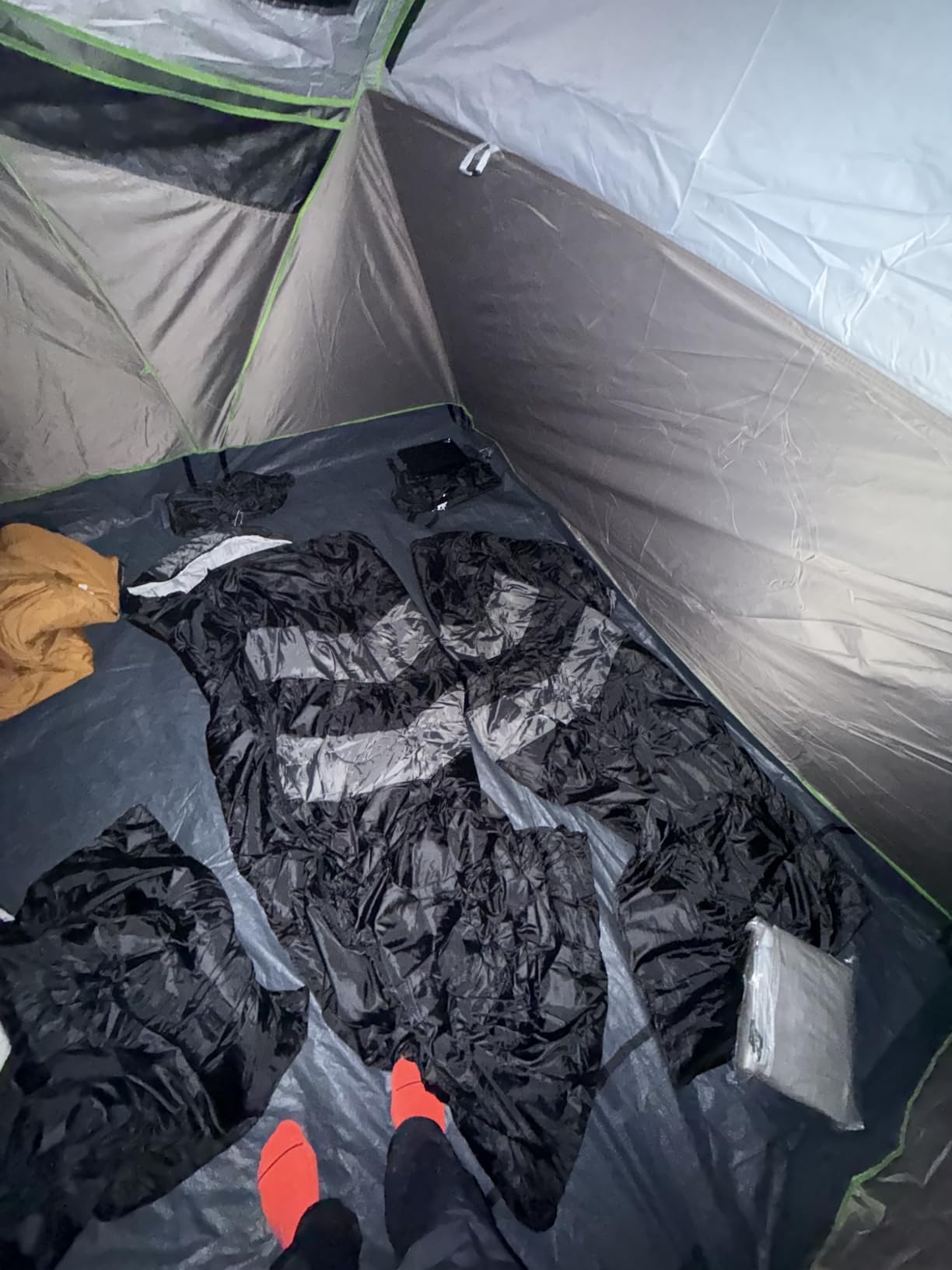 MalloMe Sleeping Bags for Adults Cold Weather & Warm - Backpacking Camping Sleeping Bag for Kids, Girls, Boys, Lightweight Camping Essentials Gear Accessories Hiking Sleep Must Haves Single & Double customer photo 2