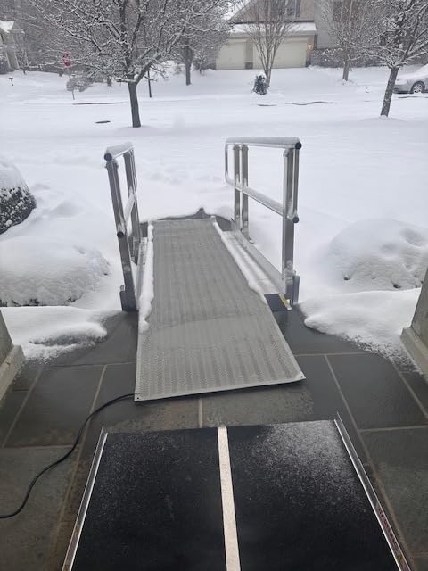 RHS Electric Heated Snow Melting Mats, 30 in x 10 ft Commercial Non-Slip customer photo 1