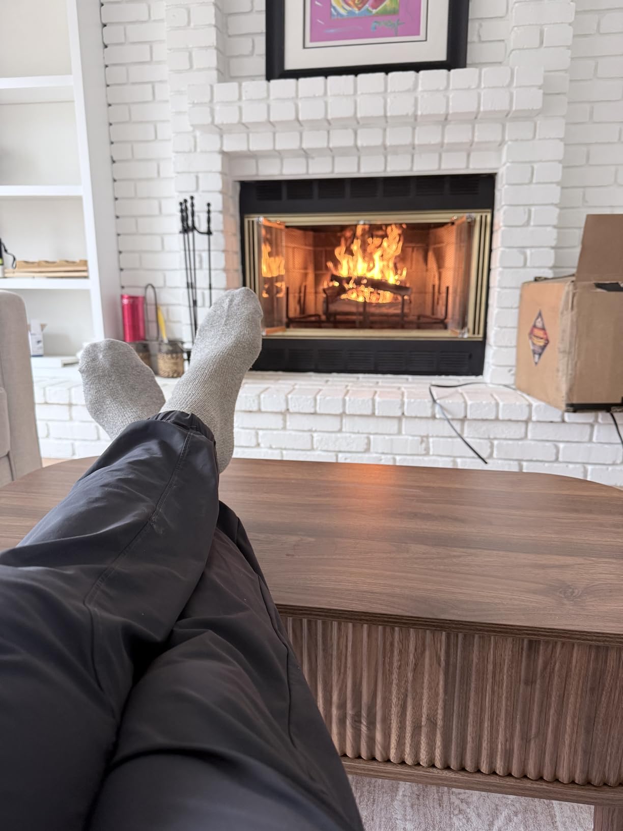 Smoak Firewood - Kiln Dried Premium Oak Firewood (Includes Firestarter) (Large (16inch Logs) 120-140lbs) customer photo 2