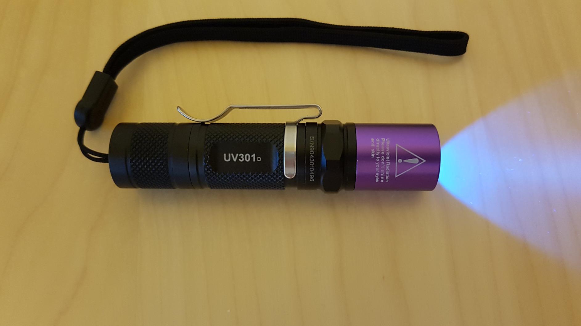 Black Light UV Flashlight 365nm Blacklight UV301D with LG LED Source,Black Filter Lens, Max.3000mW high Power for Resin Glue Curing Light, Rocks and Mineral Glowing,A/C Leak Detector customer photo 1