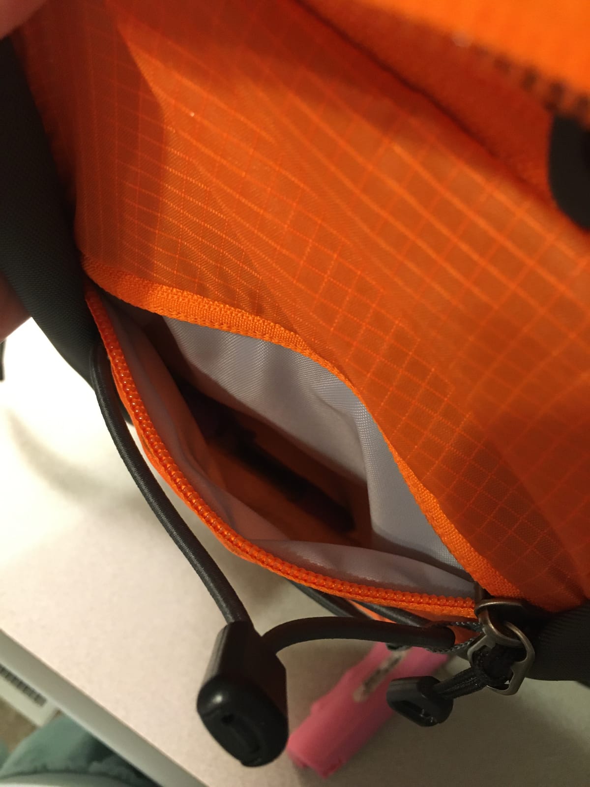 Unigear Hydration Pack Backpack with 2L Water Bladder for Hiking & Cycling customer photo 1